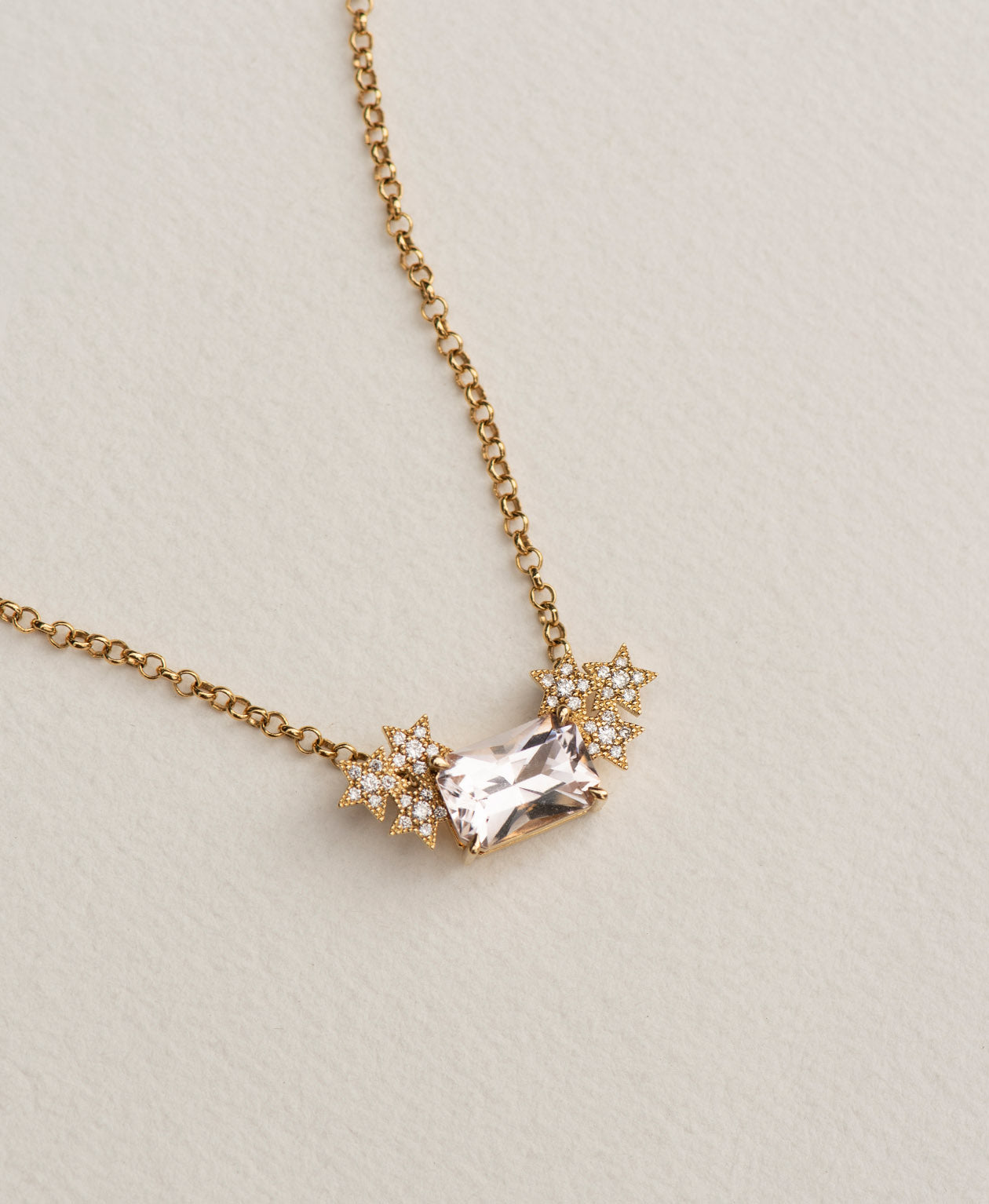 One of a Kind 431 - 18k Yellow Gold, Morganite