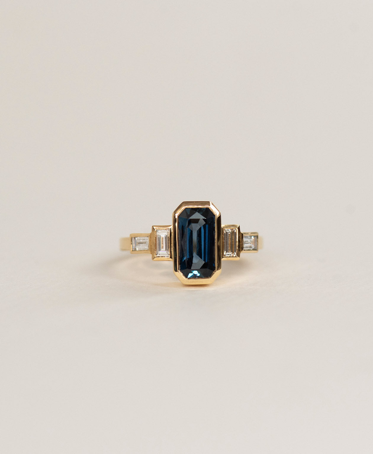 One of a Kind 487 - 18k Yellow Gold, Blue Sapphire