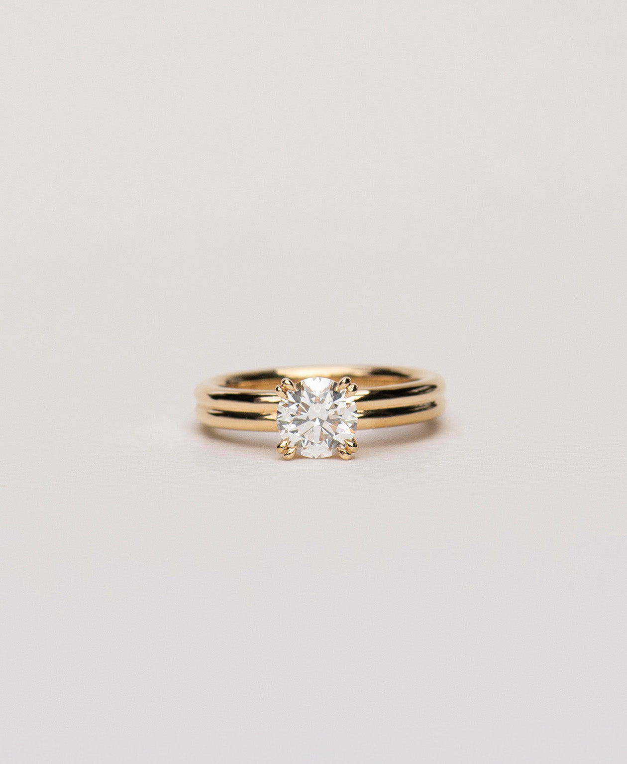 Limited Edition 196 - 18k Yellow Gold, Diamond