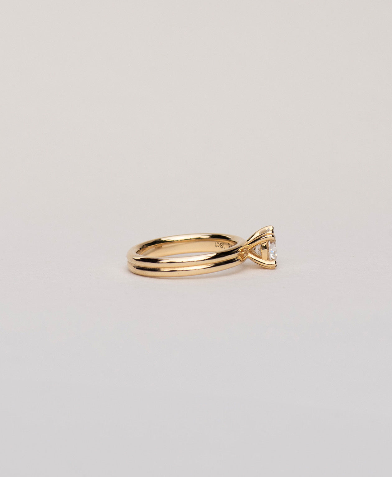 Limited Edition 196 - 18k Yellow Gold, Diamond