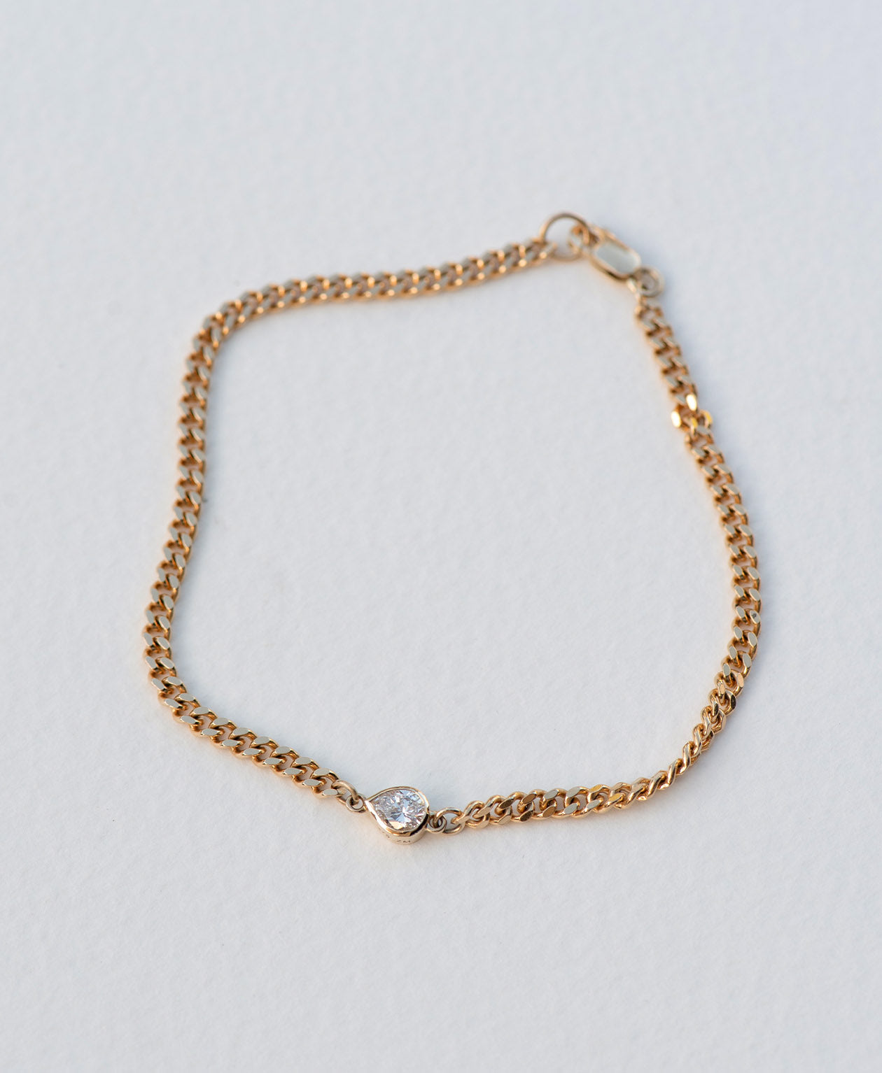 Limited Edition 197 - 9k Yellow Gold, Lab Grown Diamond