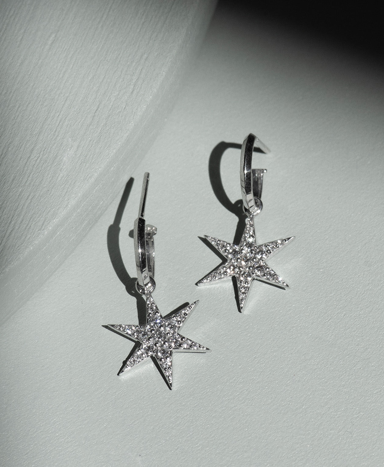 Anahata Hoops - 9k White Gold, Diamond