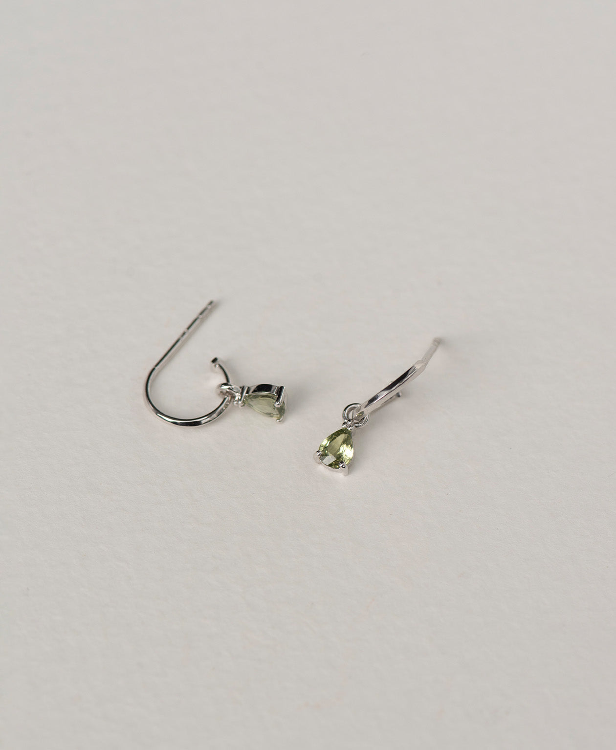 Dew Drop Hoops - 9k White Gold, Green Sapphire
