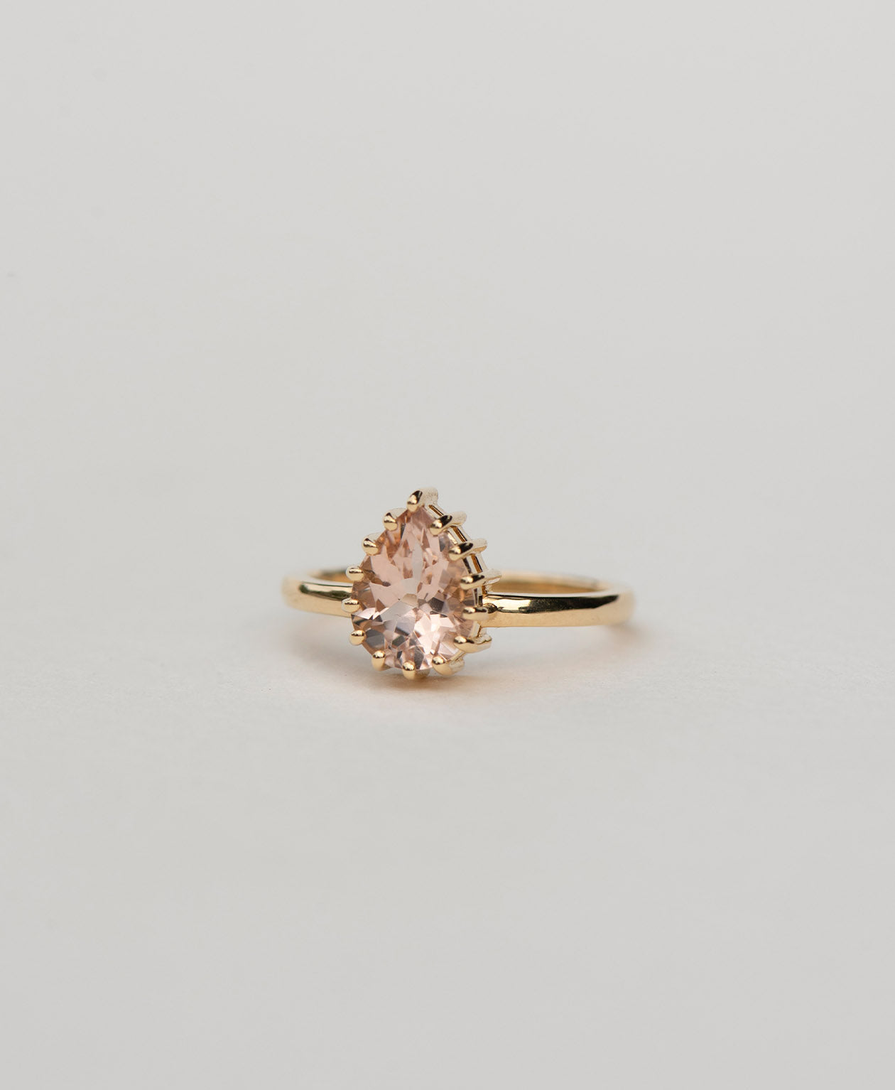 Eros Engagement Ring - 18k Yellow Gold, Pear Cut Morganite 1.34 carat