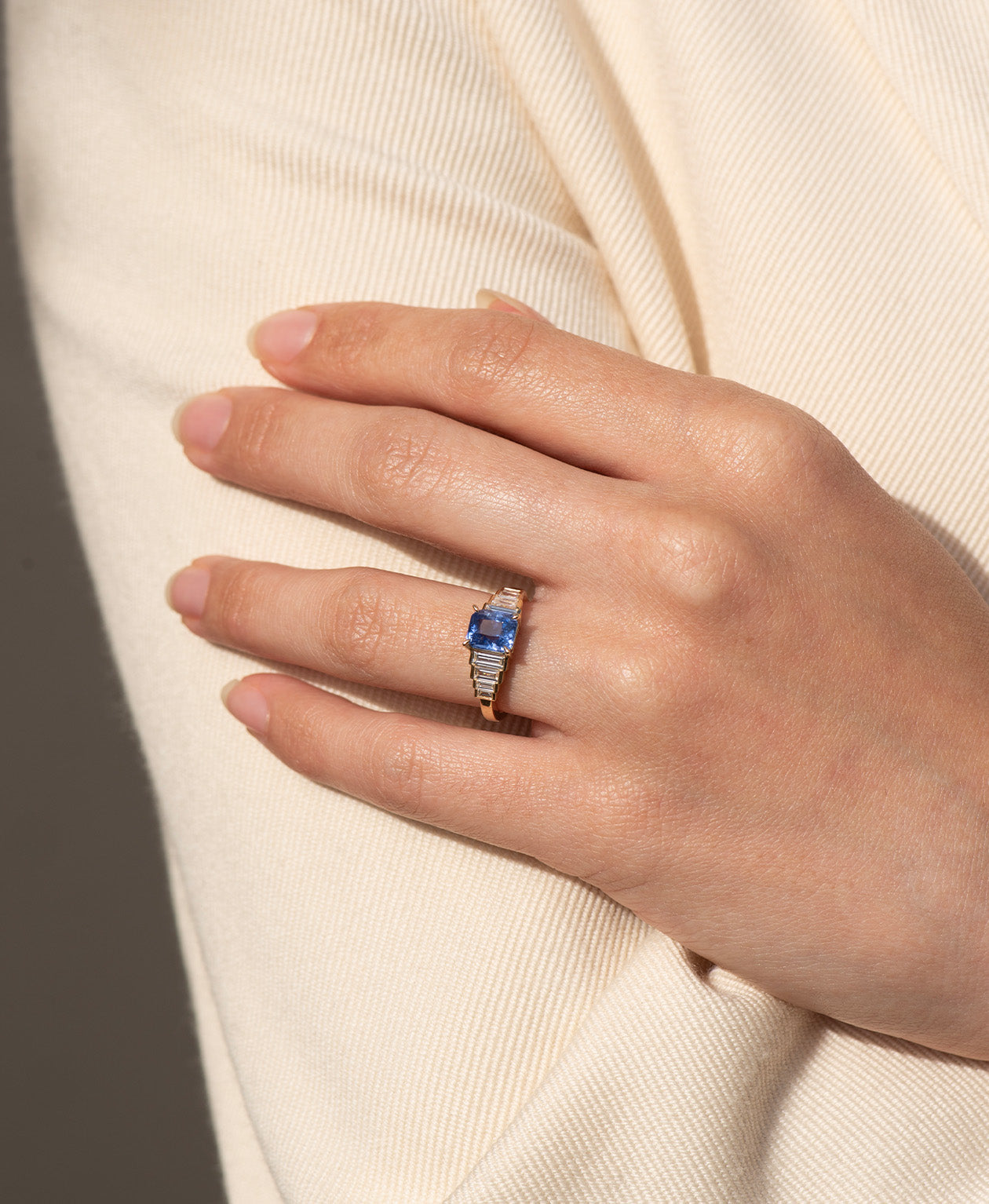 Fides Engagement Ring - 18k Yellow Gold, Radiant Cut Blue Sapphire 2.05 carat