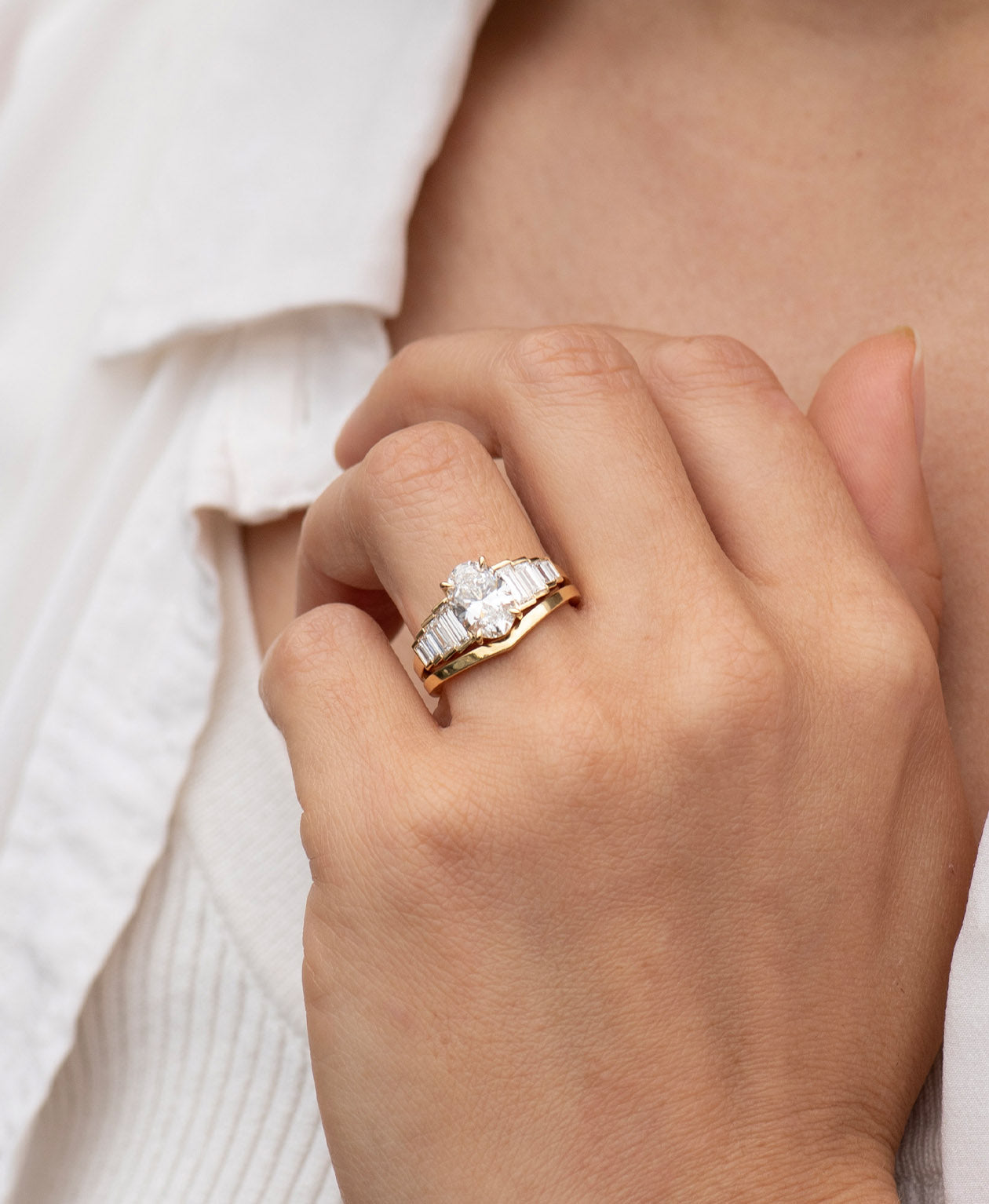 Fides Engagement Ring - 18k Yellow Gold, Oval Brilliant Diamond 1.5 carat