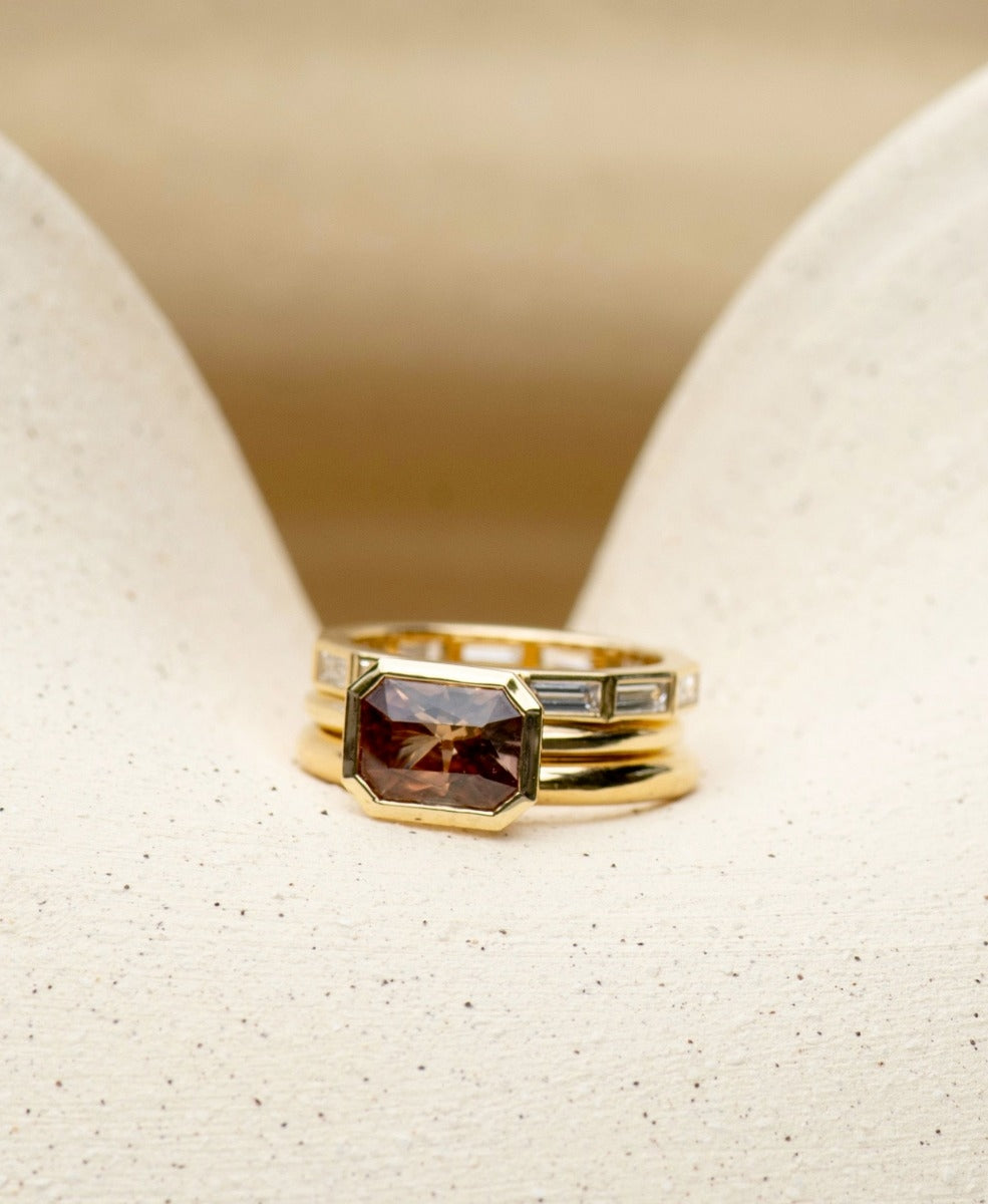 Frida Ring - 18k Yellow Gold, Radiant Cut Champagne Zircon 2.48 carat