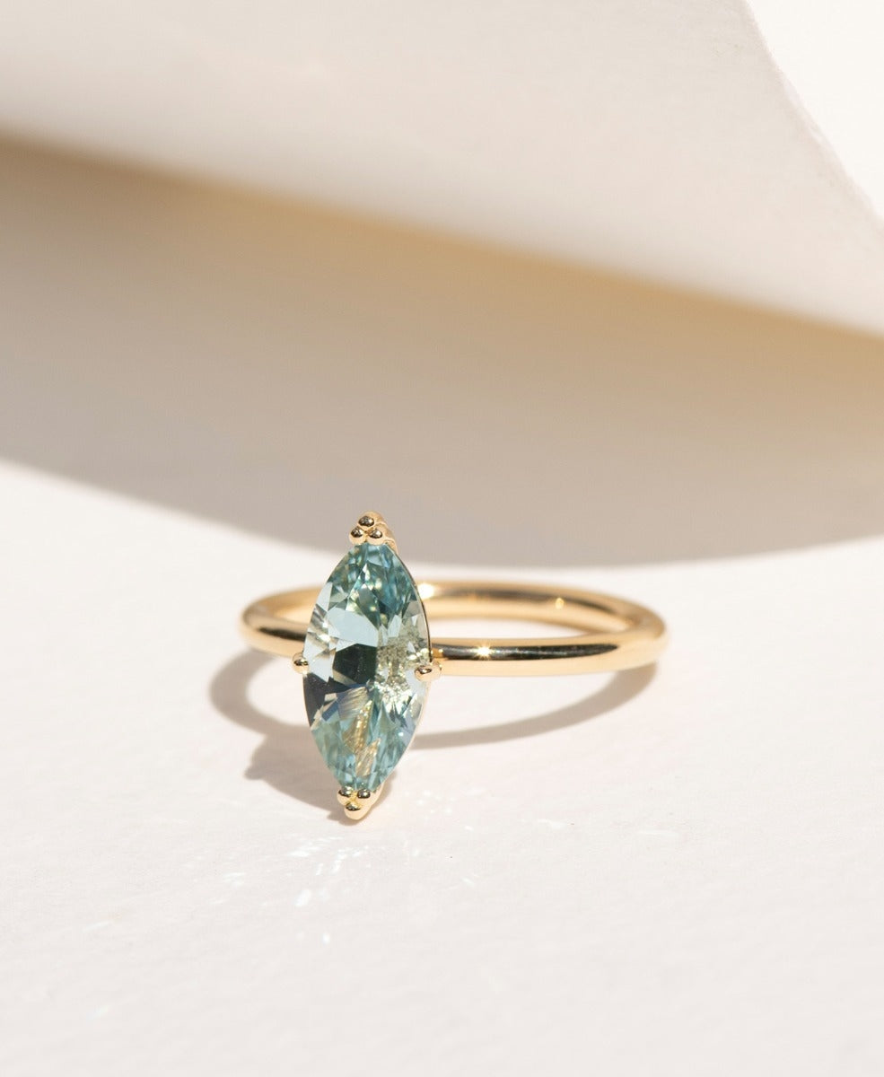 One of a Kind 467 - 18k Yellow Gold, Aquamarine