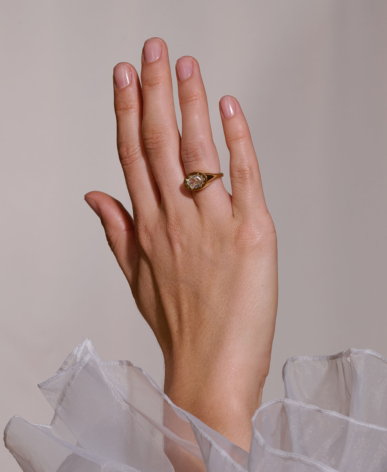 Lennon Signet 18k Yellow Gold, Hexagonal Mixed Cut Lab Grown