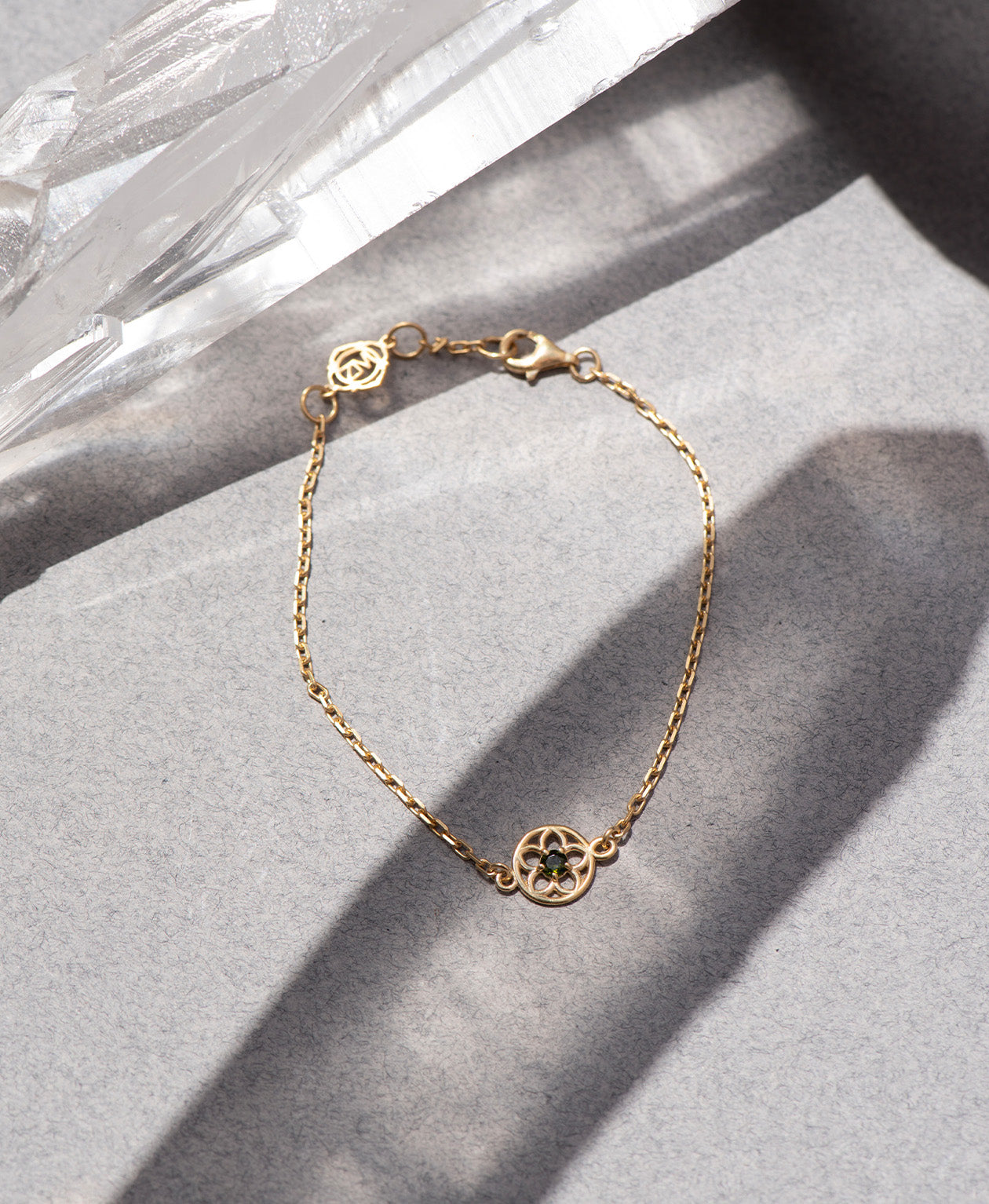 Manuka Bracelet - 22k Gold Vermeil, Chrome Diopside