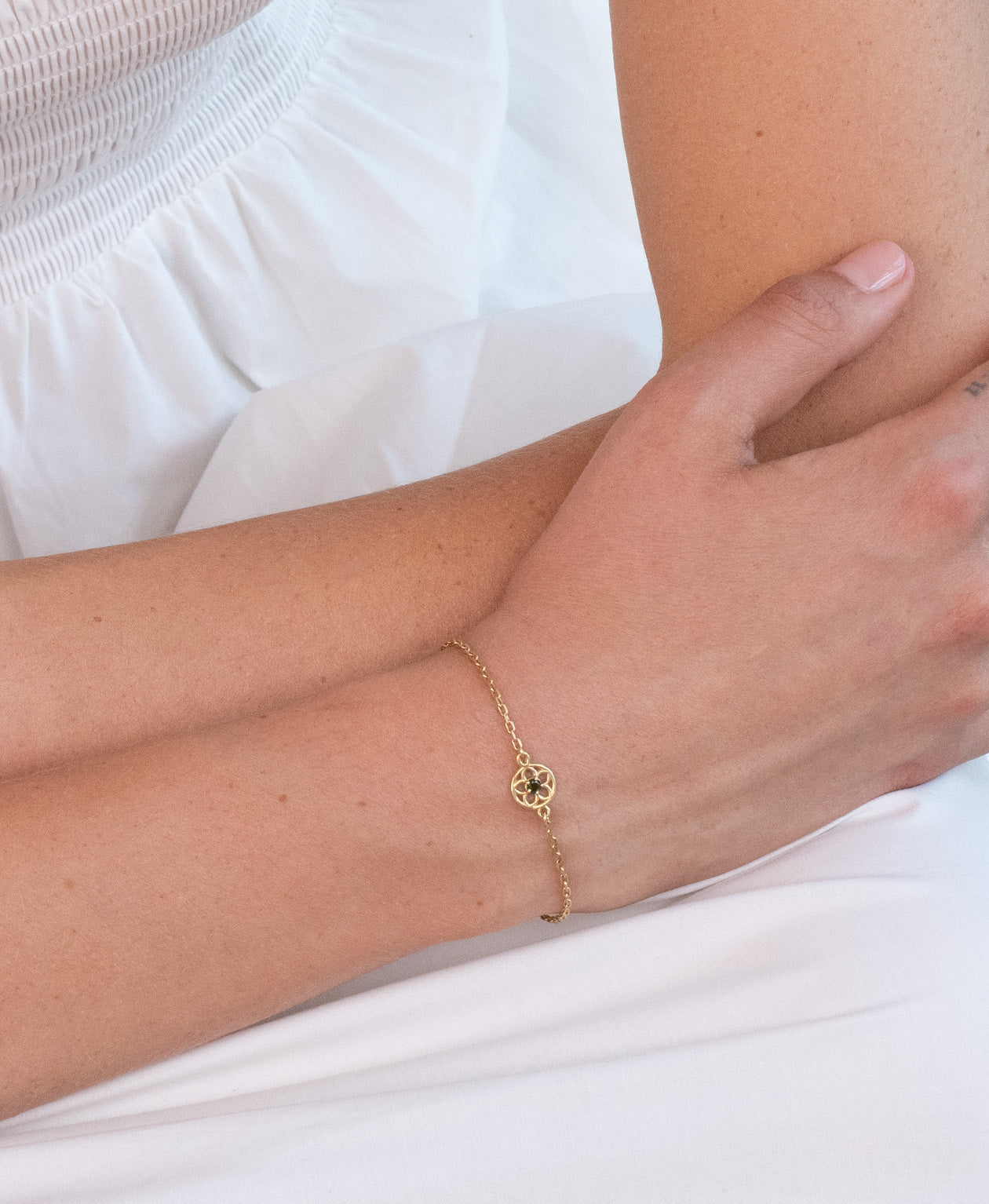 Manuka Bracelet - 22k Gold Vermeil, Chrome Diopside