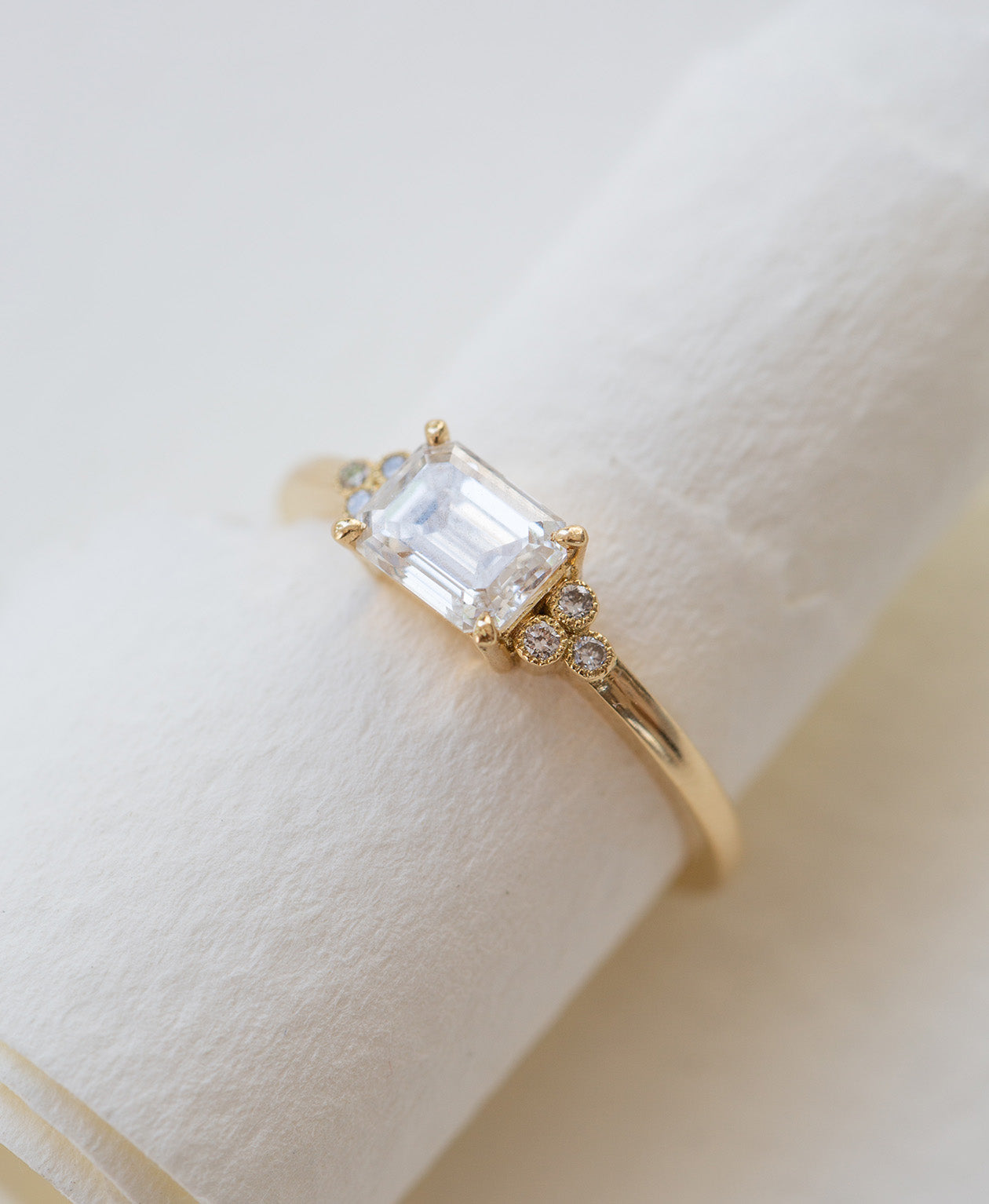 Mon Cheri Engagement Ring - 18k Yellow Gold, Emerald Cut Diamond 1.0 carat