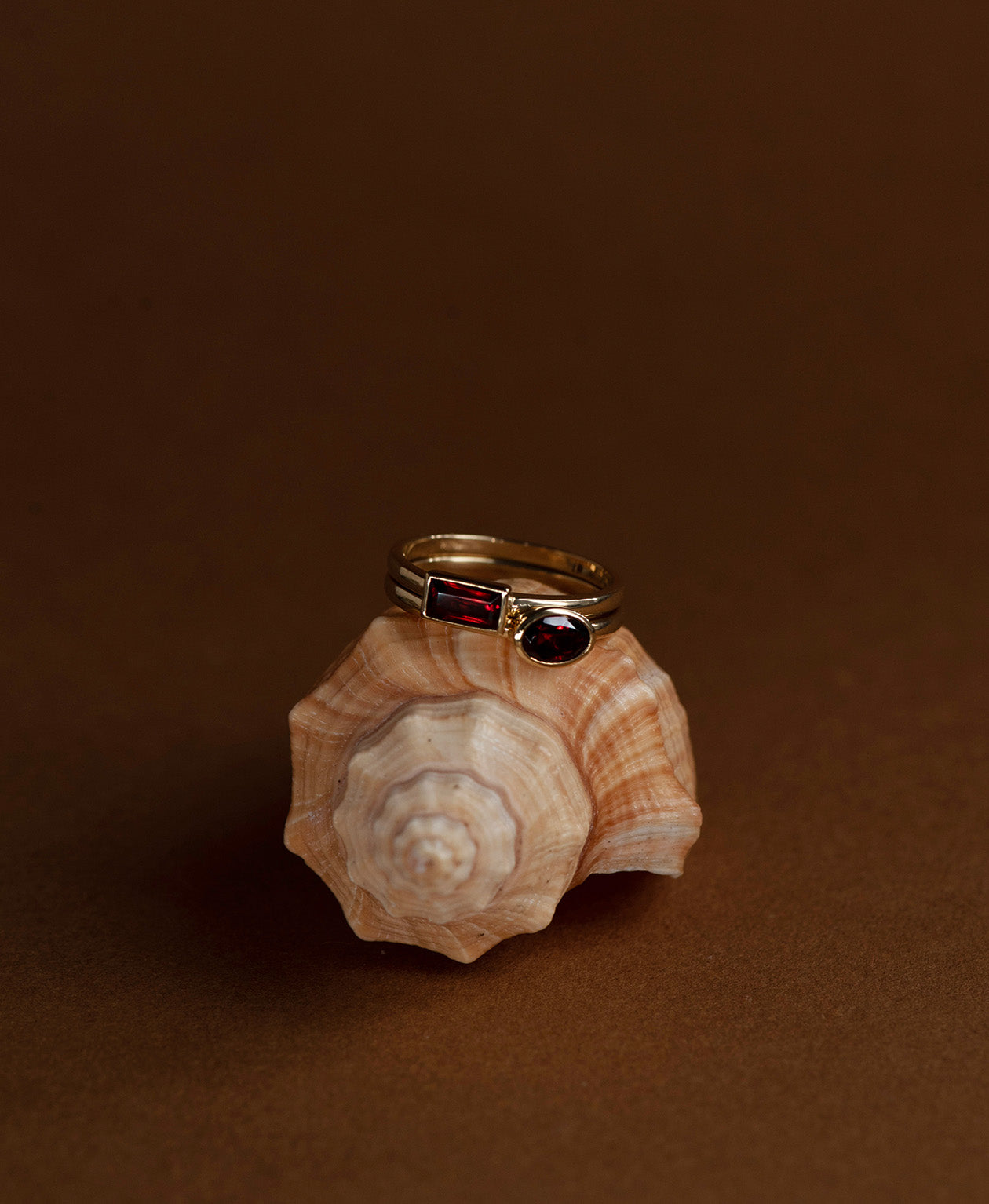 Mon Petit Stacker Ring - 22k Gold Vermeil, Baguette Garnet