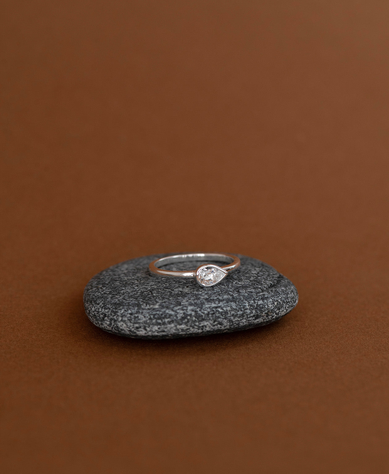 Mon Petit Stacker Ring - 925 Sterling Silver, Pear White Topaz