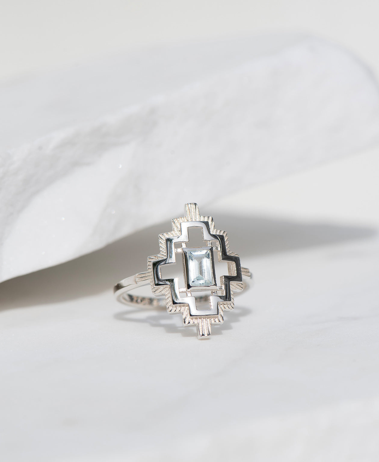 Munay Ring - 925 Sterling Silver, Aquamarine