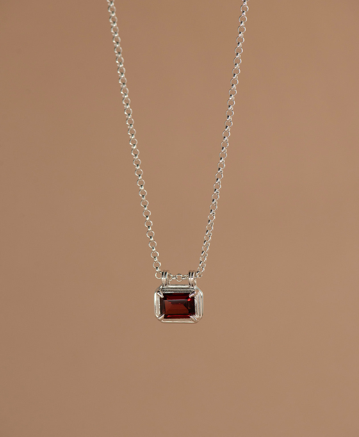 Naia Necklace - 925 Sterling Silver, Rhodolite Garnet