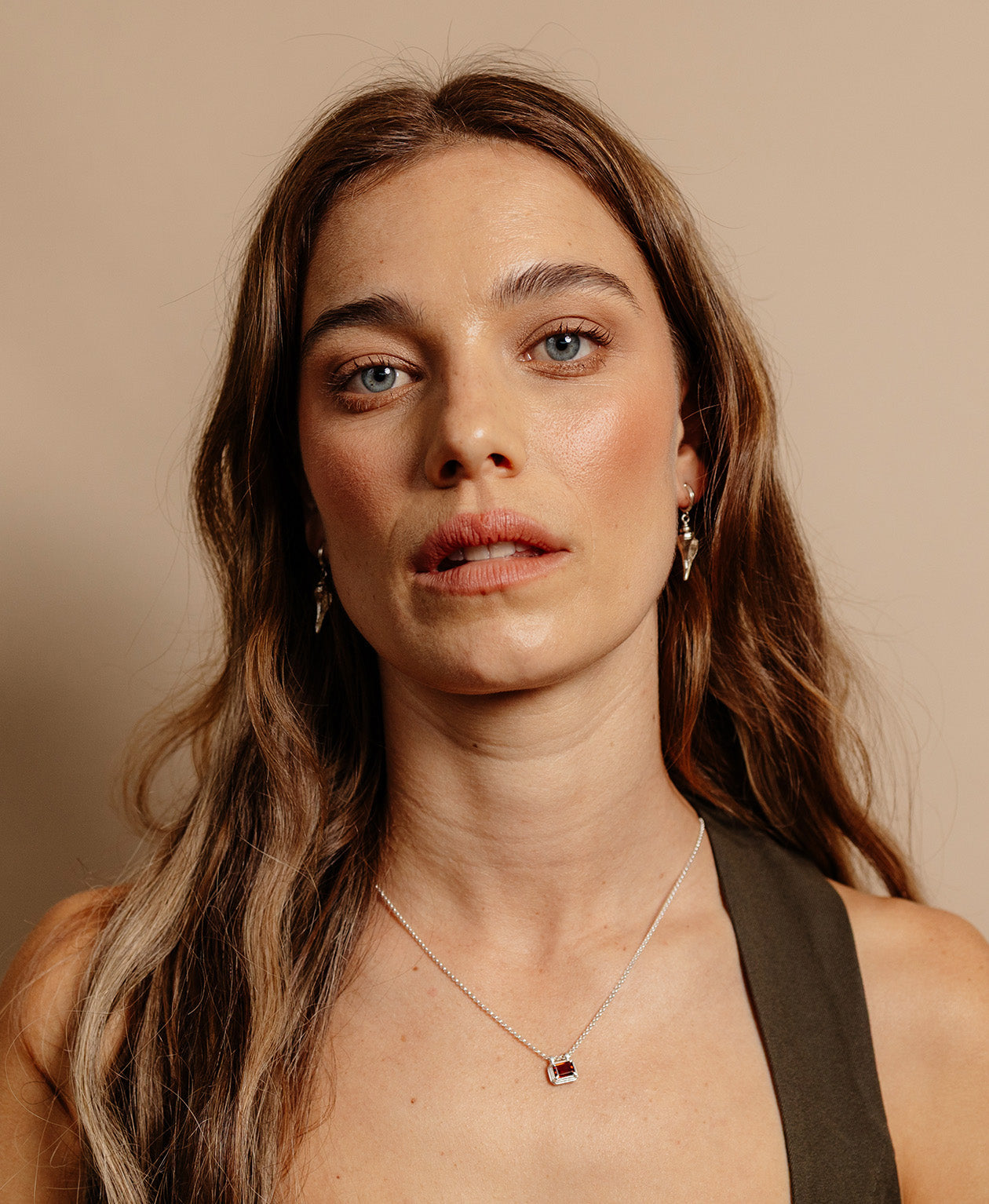 Naia Necklace - 925 Sterling Silver, Rhodolite Garnet
