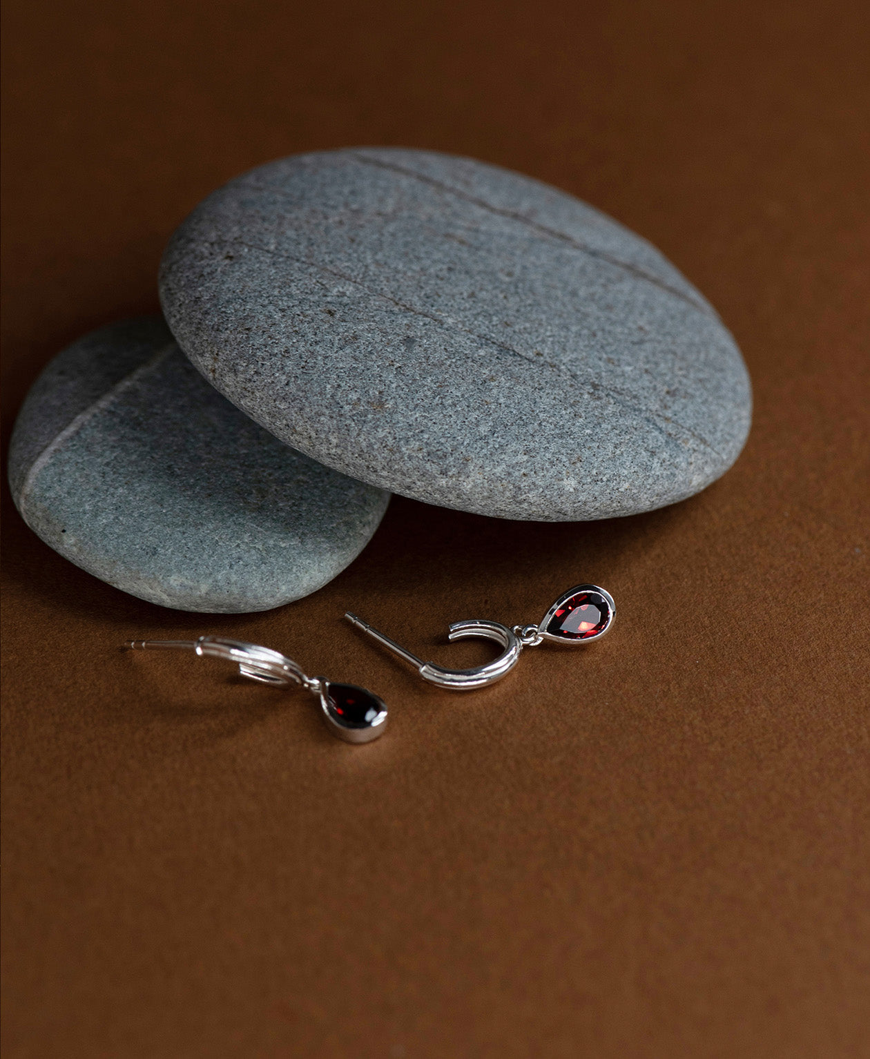 Ophelia Hoops - 925 Sterling Silver, Garnet