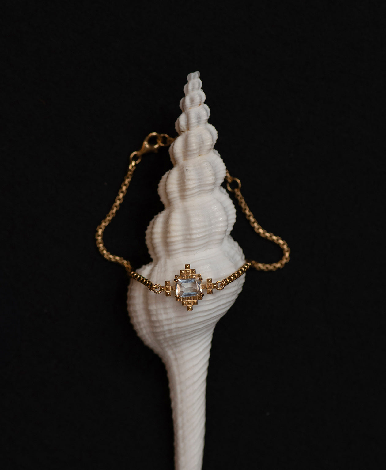 Reya Bracelet - 22k Gold Vermeil, White Topaz