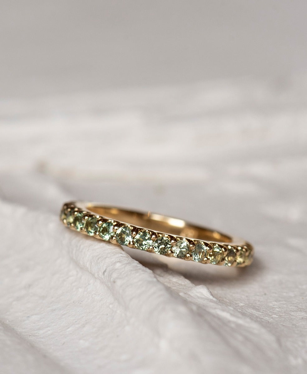 Sapphire Sempera Band - 18k Yellow Gold, Green Sapphire