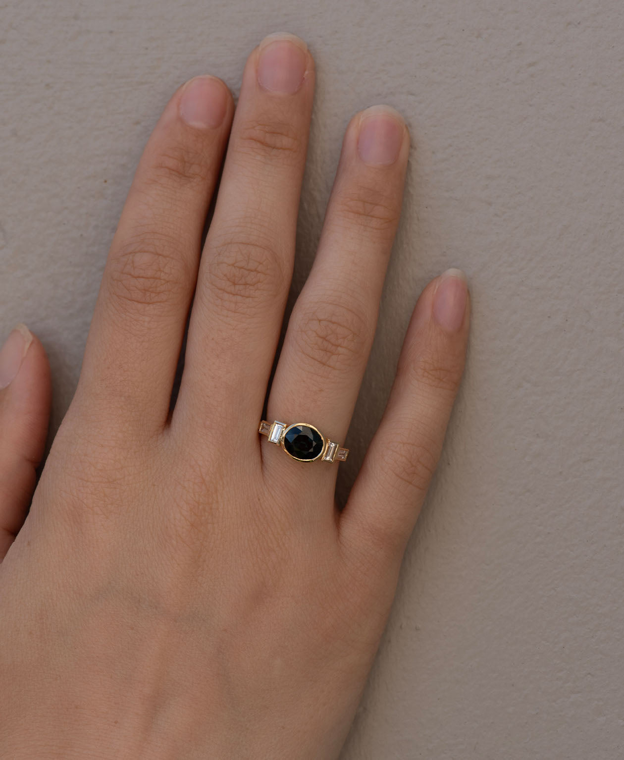 One of a Kind 486 - 18k Yellow Gold, Green Sapphire