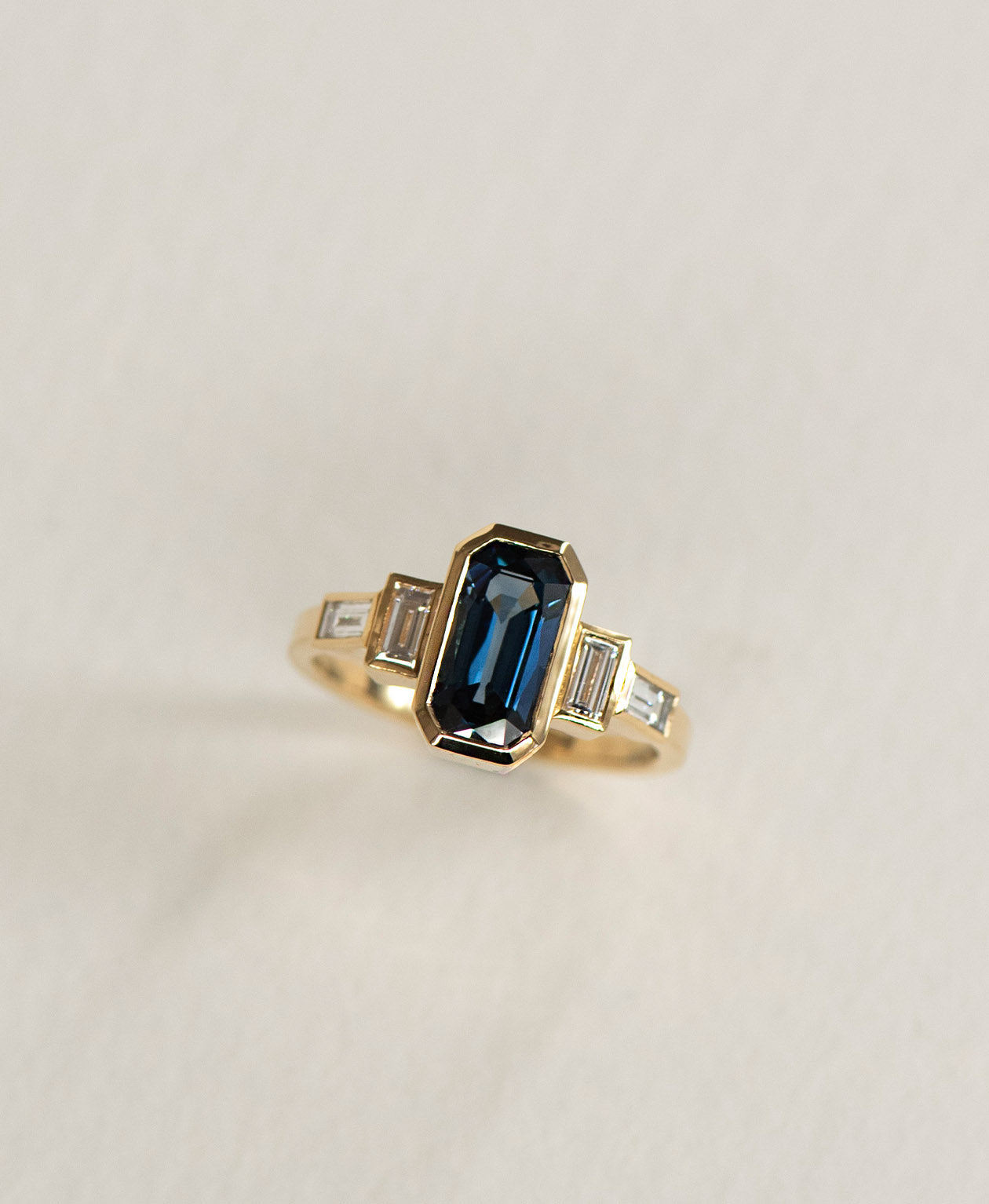 One of a Kind 487 - 18k Yellow Gold, Blue Sapphire