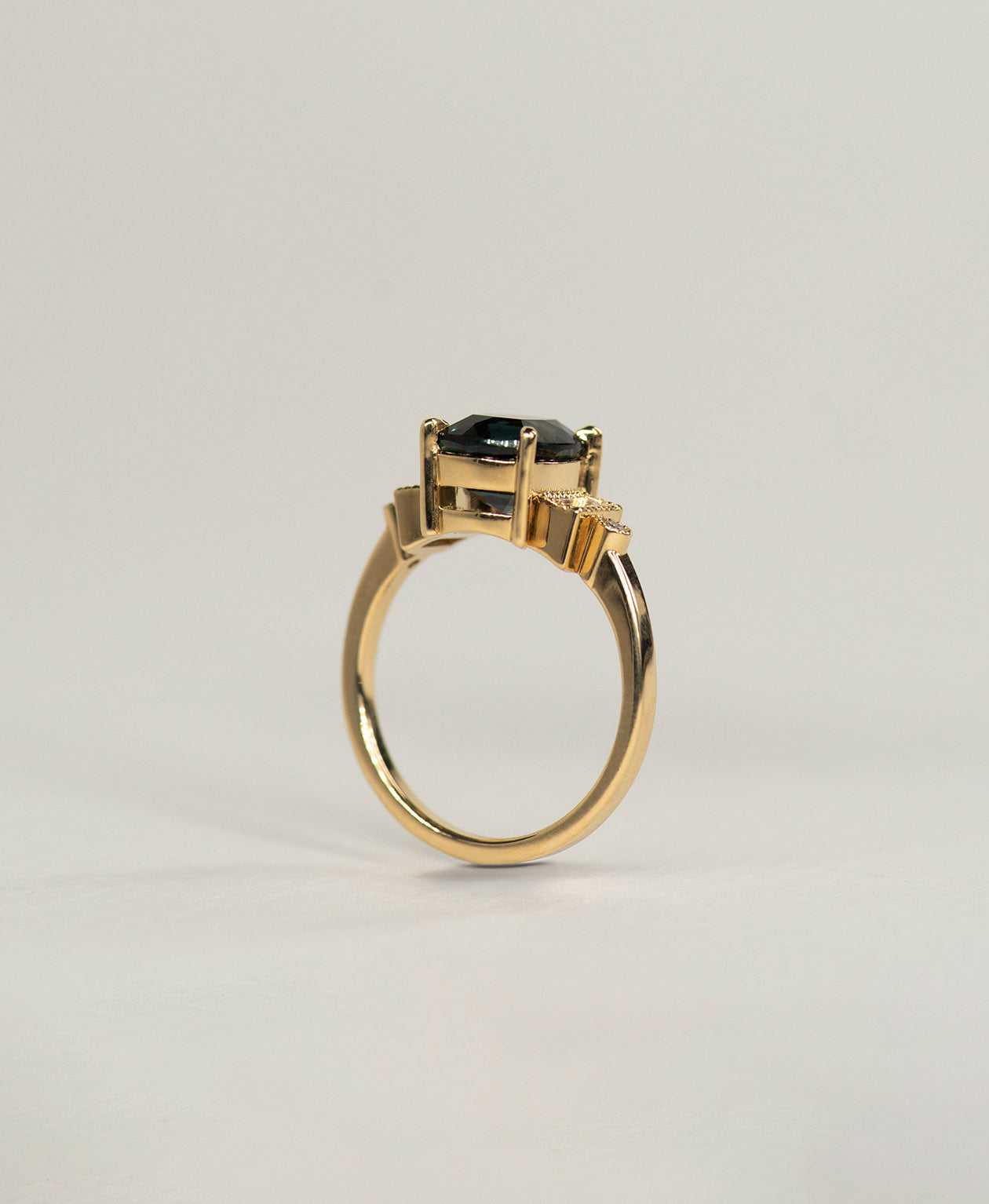 One of a Kind 488 - 18k Yellow Gold, Green Sapphire