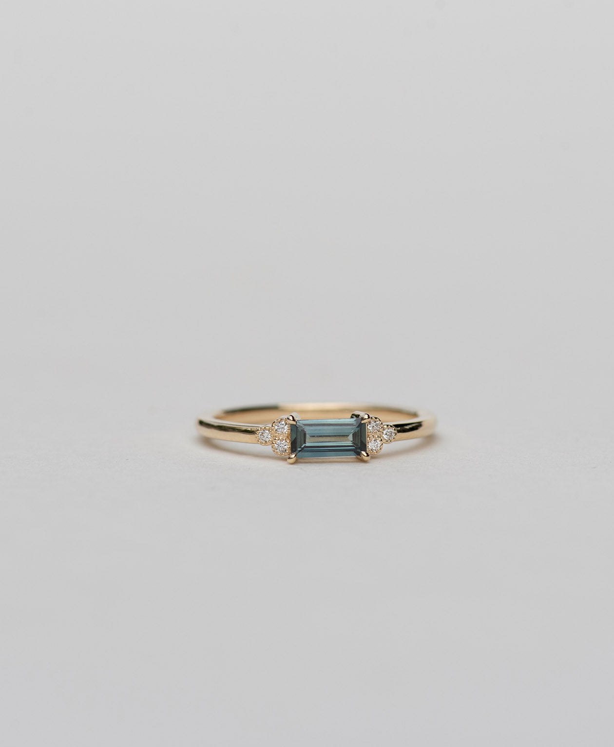 Limited Edition 212 - 9k Yellow Gold, Green Sapphire