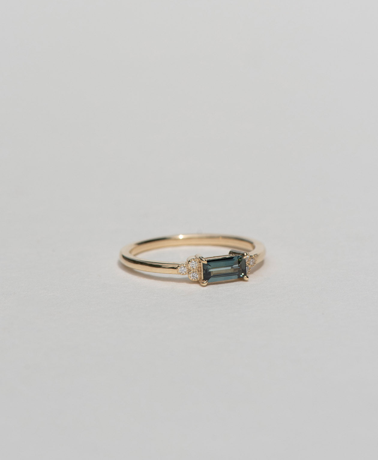 Limited Edition 212 - 9k Yellow Gold, Green Sapphire