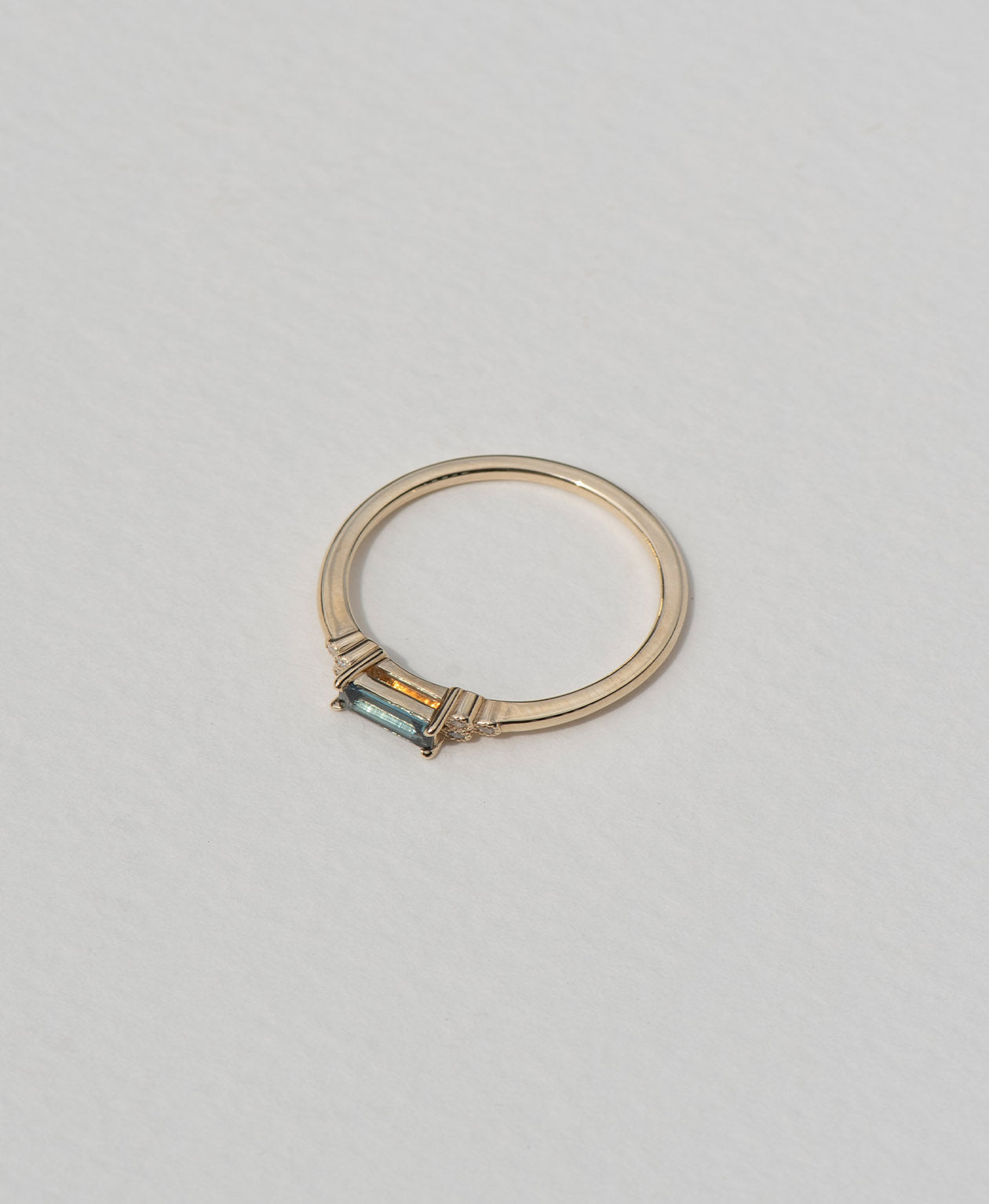 Limited Edition 212 - 9k Yellow Gold, Green Sapphire
