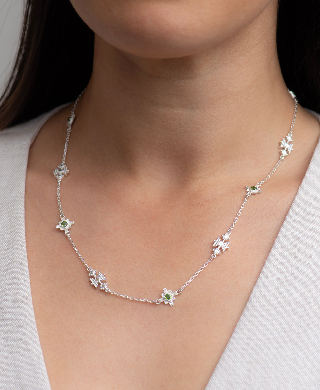 Ayllu Necklace - 925 Sterling Silver, Chrome Diopside