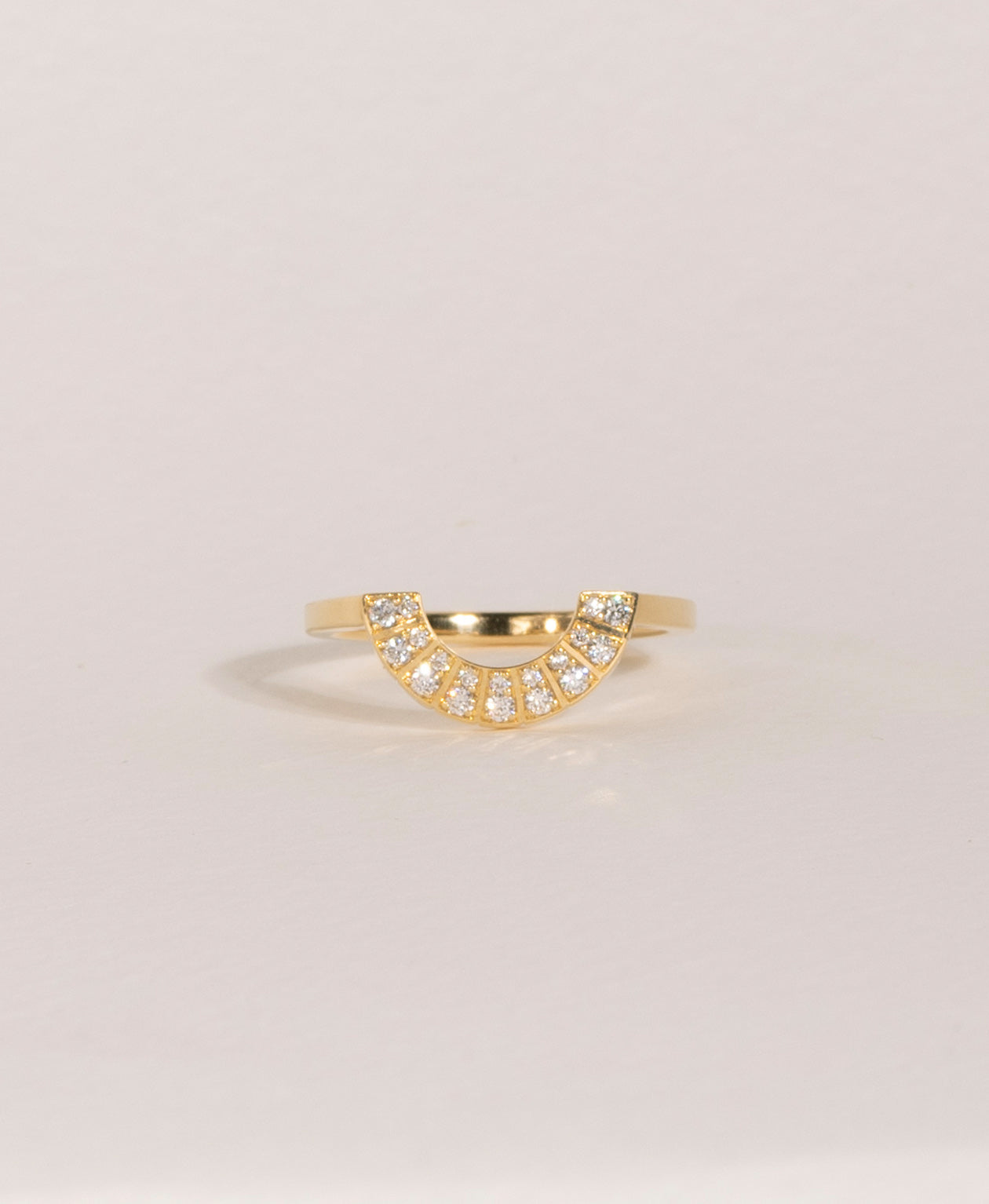 Deco Sun Band - 18k Yellow Gold, Round Brilliant Cut Diamond 0.18 carat