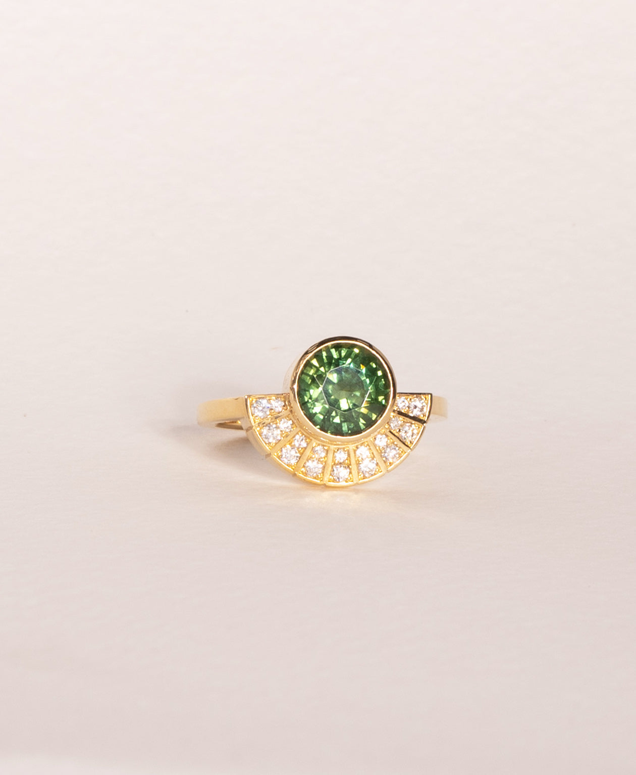 Deco Sun Engagement Ring - 18k Yellow Gold, Round Mixed Cut Green Sapphire 2.23 carat