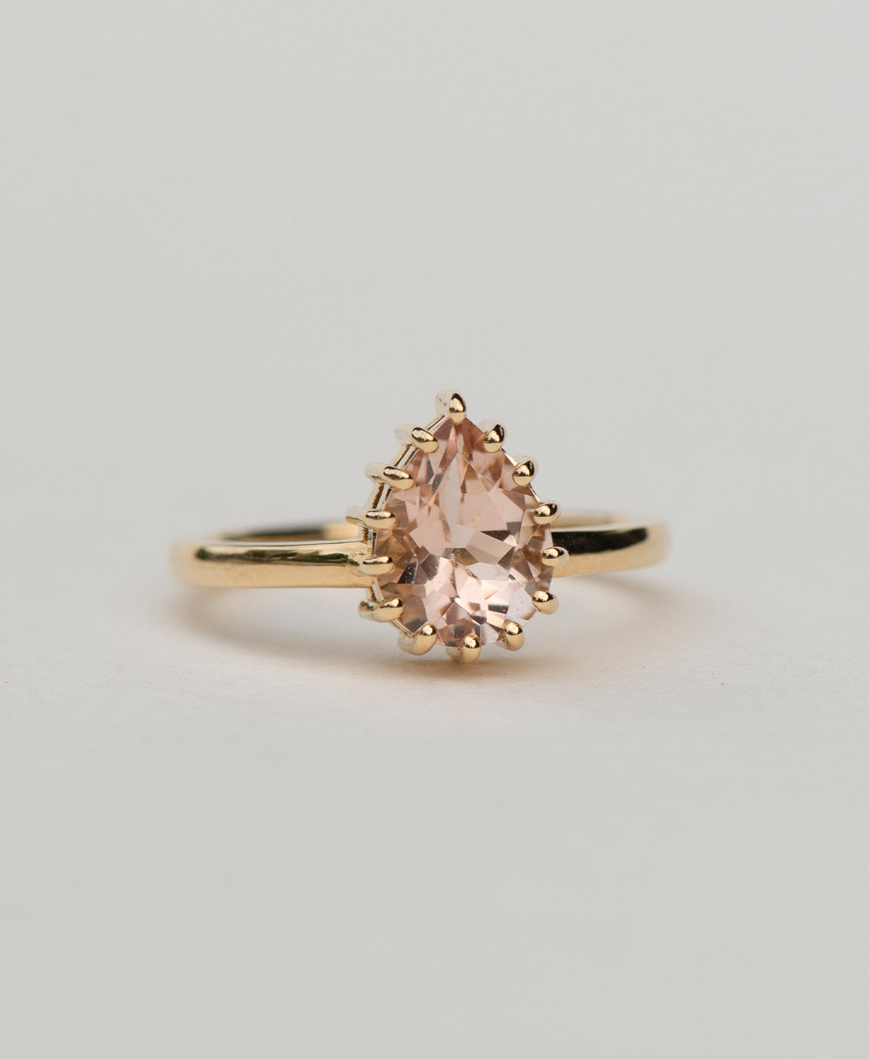 Eros Engagement Ring - 18k Yellow Gold, Pear Cut Morganite 1.34 carat