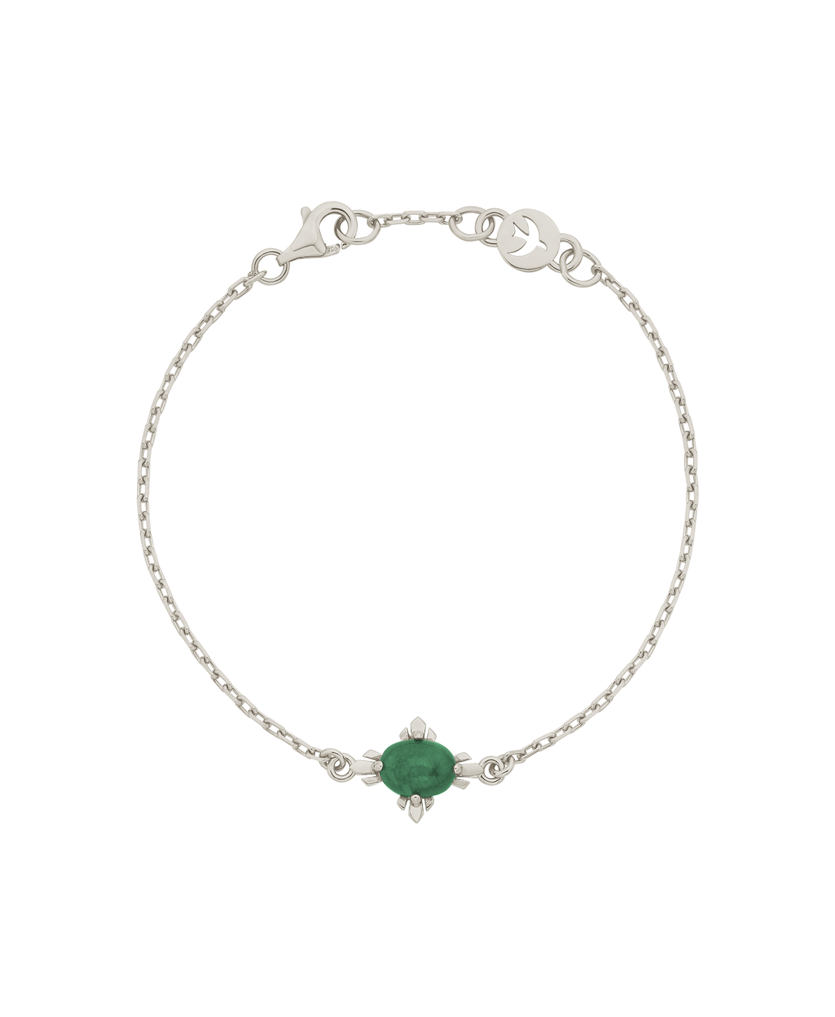 A clearcut of the Farah Bracelet, a silver pendant with a cabochon cut emerald, set on a fine cable chain.