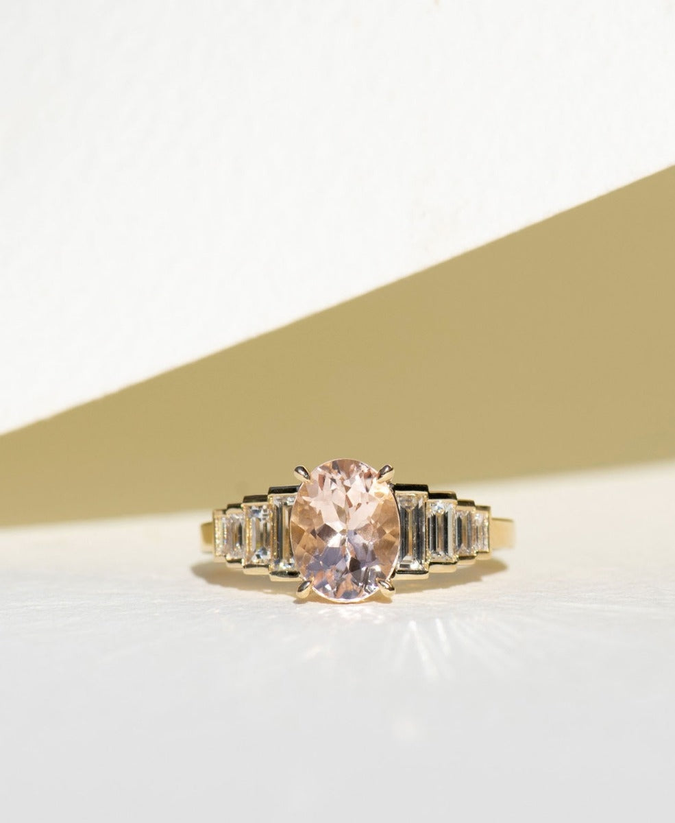 Fides Engagement Ring - 18k Yellow Gold, Oval Cut Morganite 1.84 carat