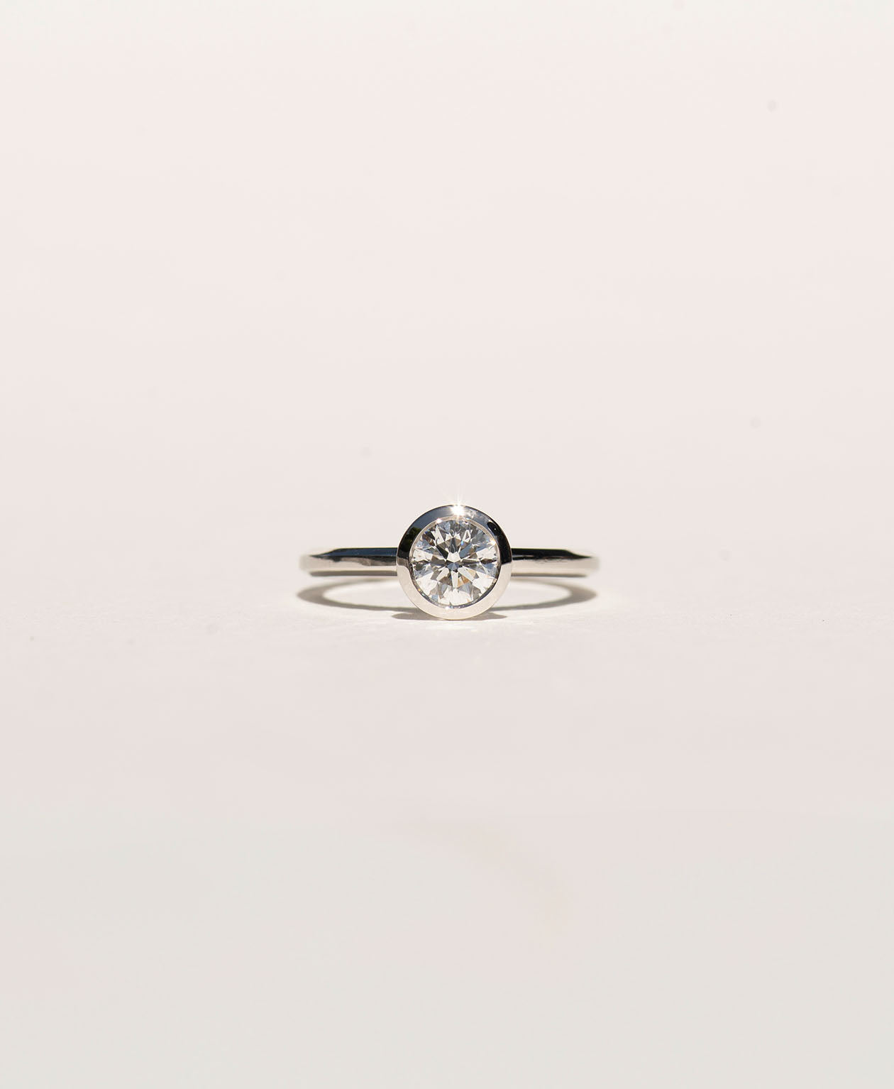 Frida Engagement Ring - Platinum, Round Brilliant Cut Diamond 0.80 carat