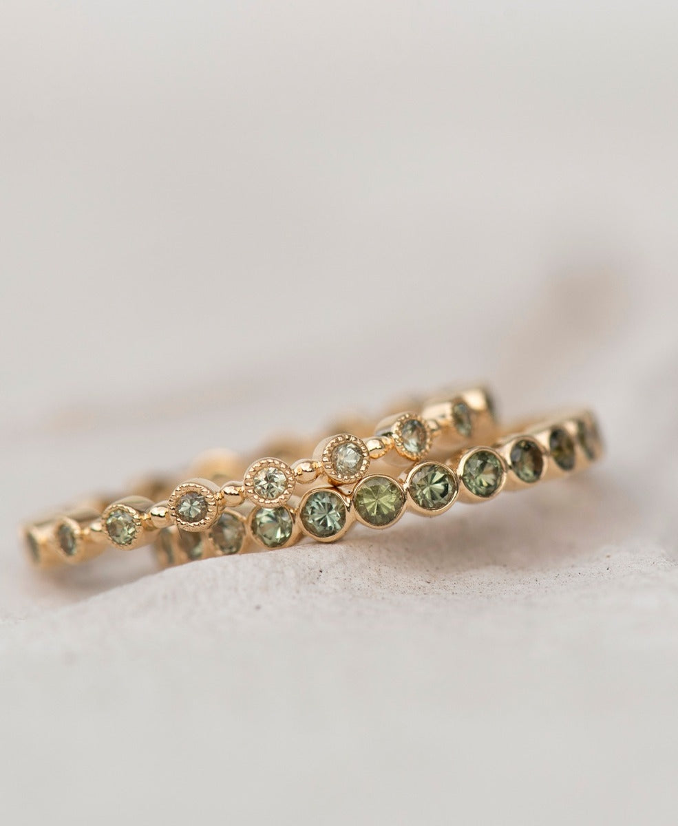 Unity Band 1mm - 18k Yellow Gold, Green Sapphire