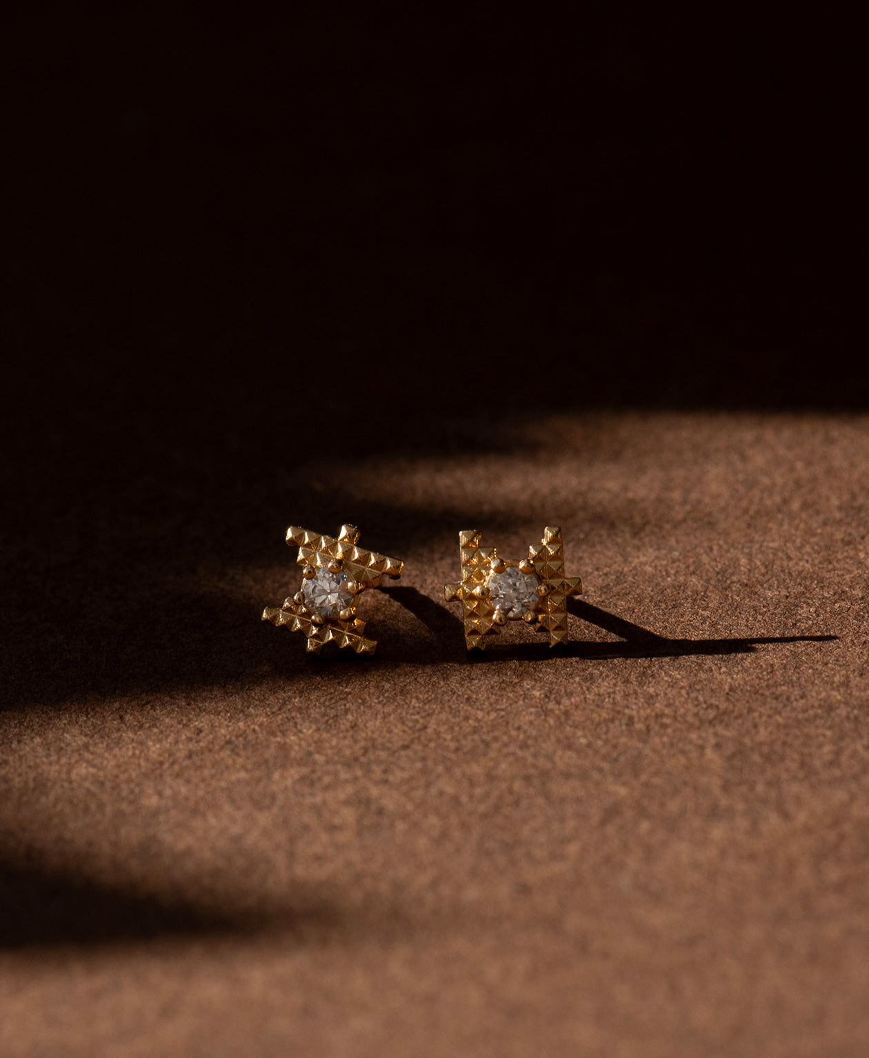 Inti Studs - 22k Gold Vermeil, Peach Zircon