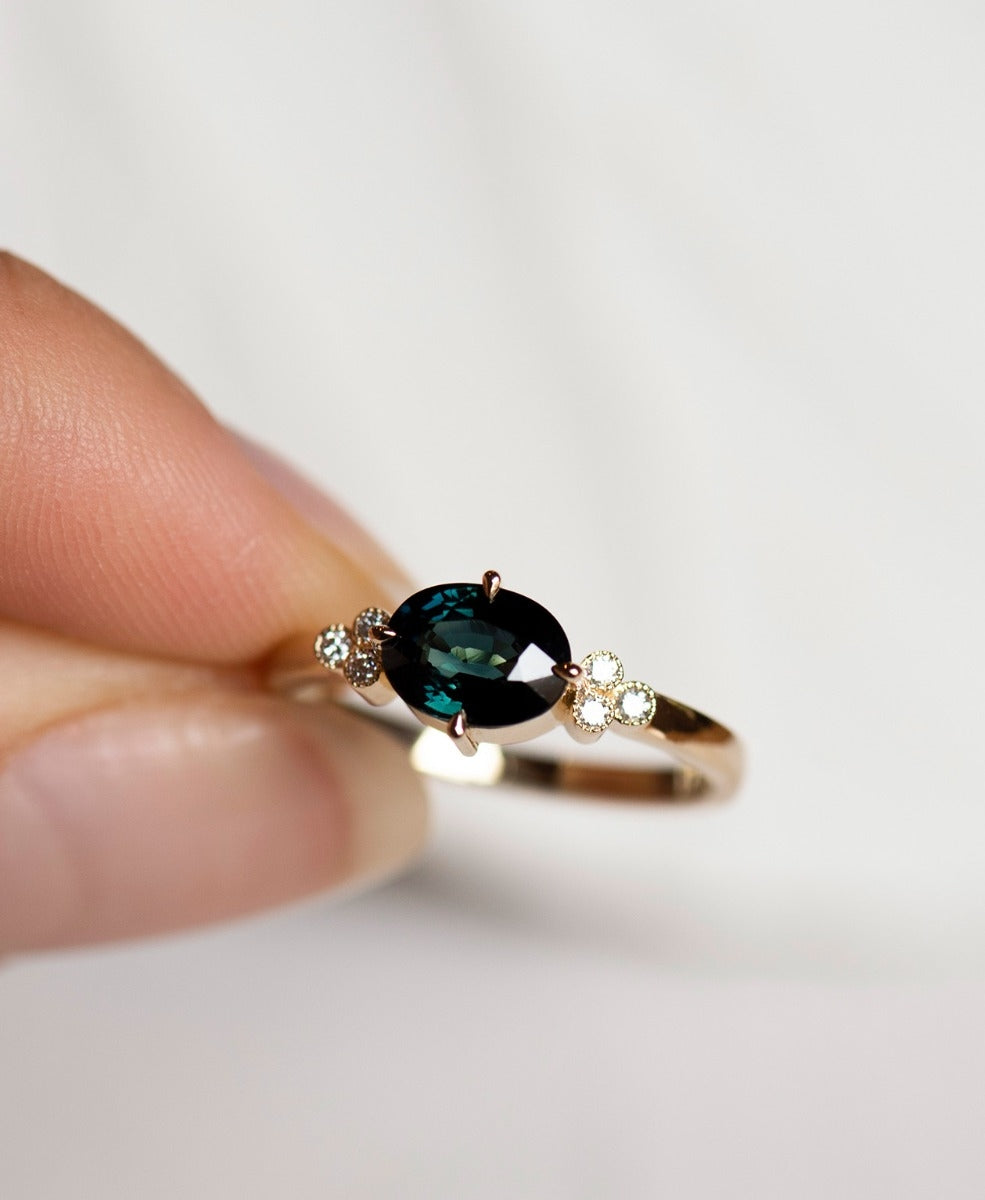 One of a Kind 354 - 18k Yellow Gold, Green Sapphire