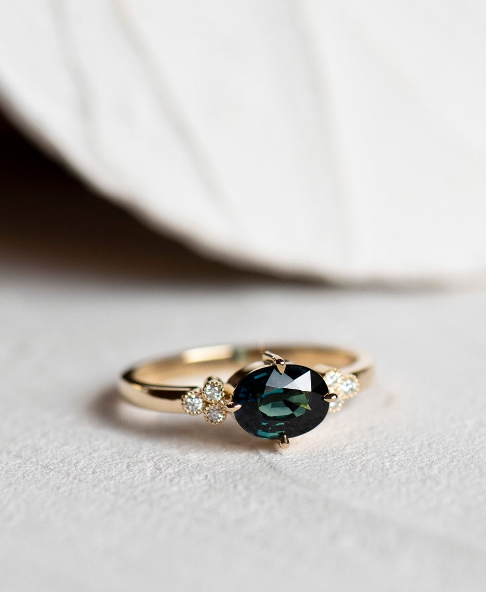 One of a Kind 354 - 18k Yellow Gold, Green Sapphire