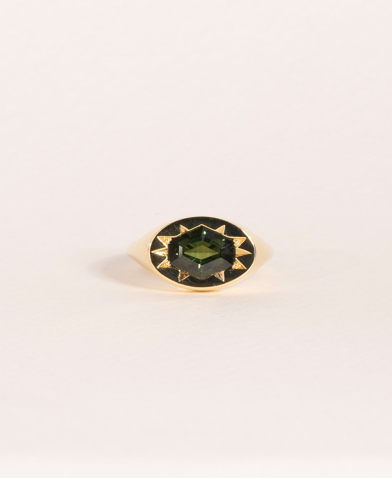 Lennon Signet - 18k Yellow Gold, Hexagonal Step Cut Green Sapphire 1.78 carat