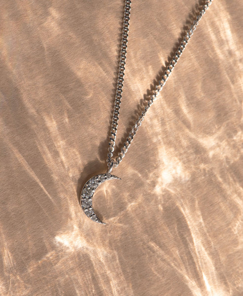 luna-necklace-white-gold-white