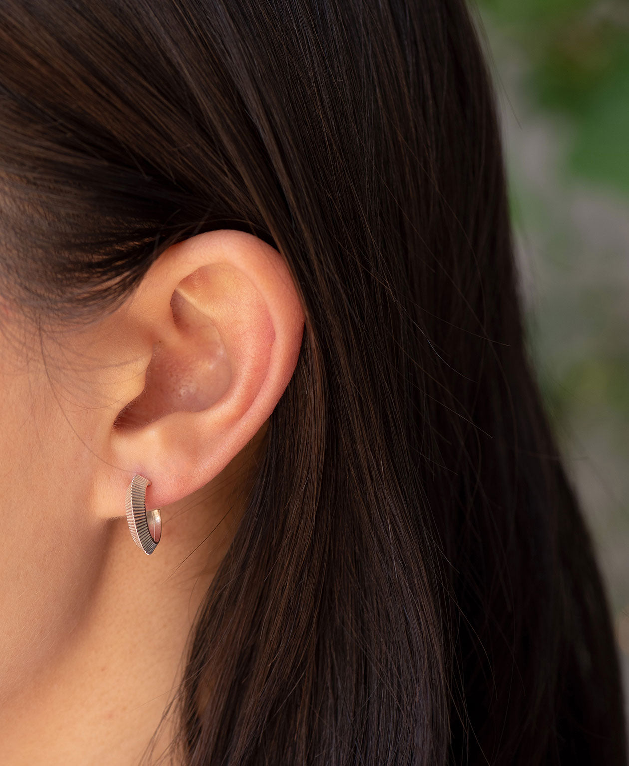 Mini Tasa Hoop Earrings - 925 Sterling Silver