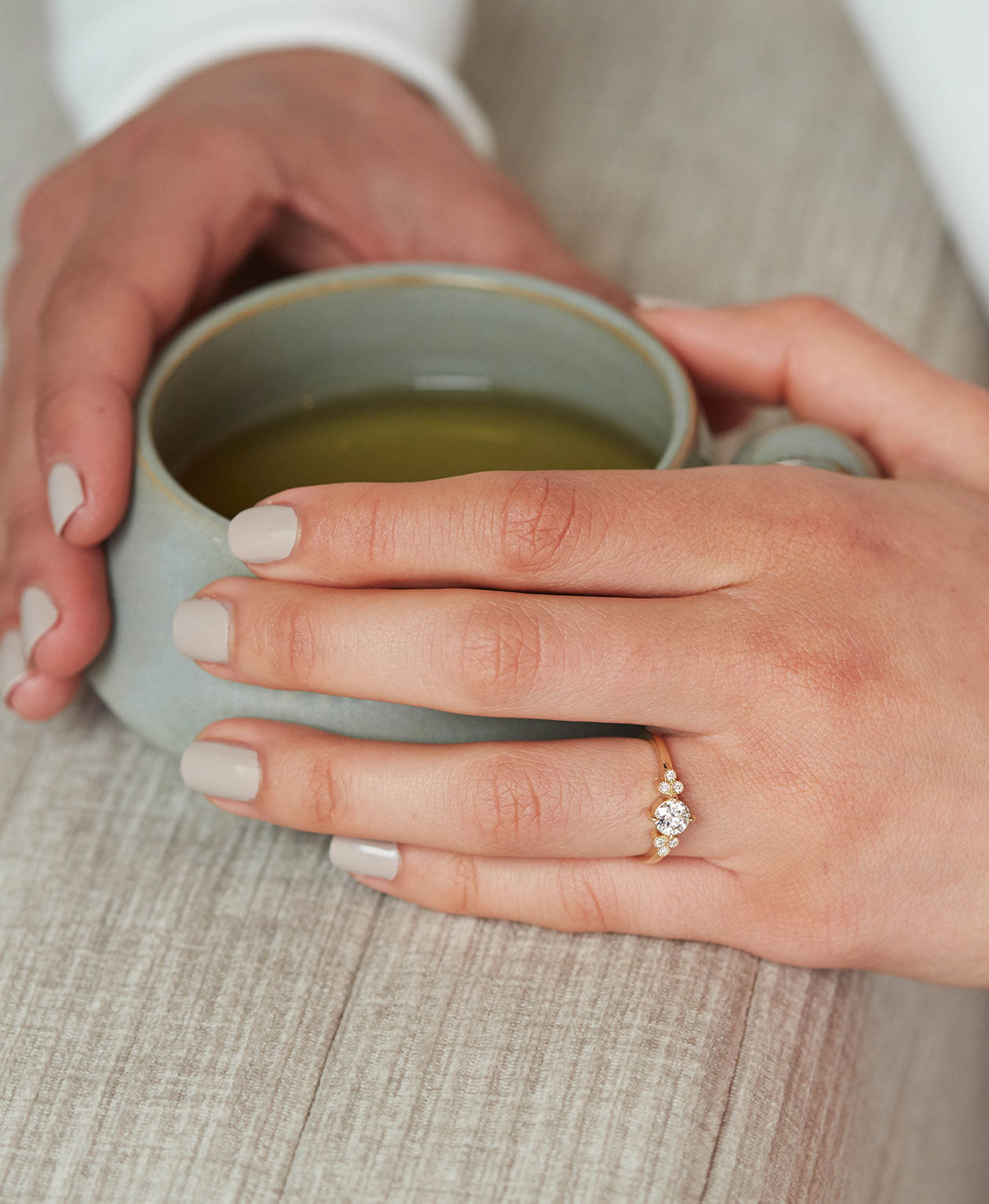 Mon Cheri Engagement Ring - 18k Yellow Gold, Round Brilliant Cut Diamond 0.70 carat