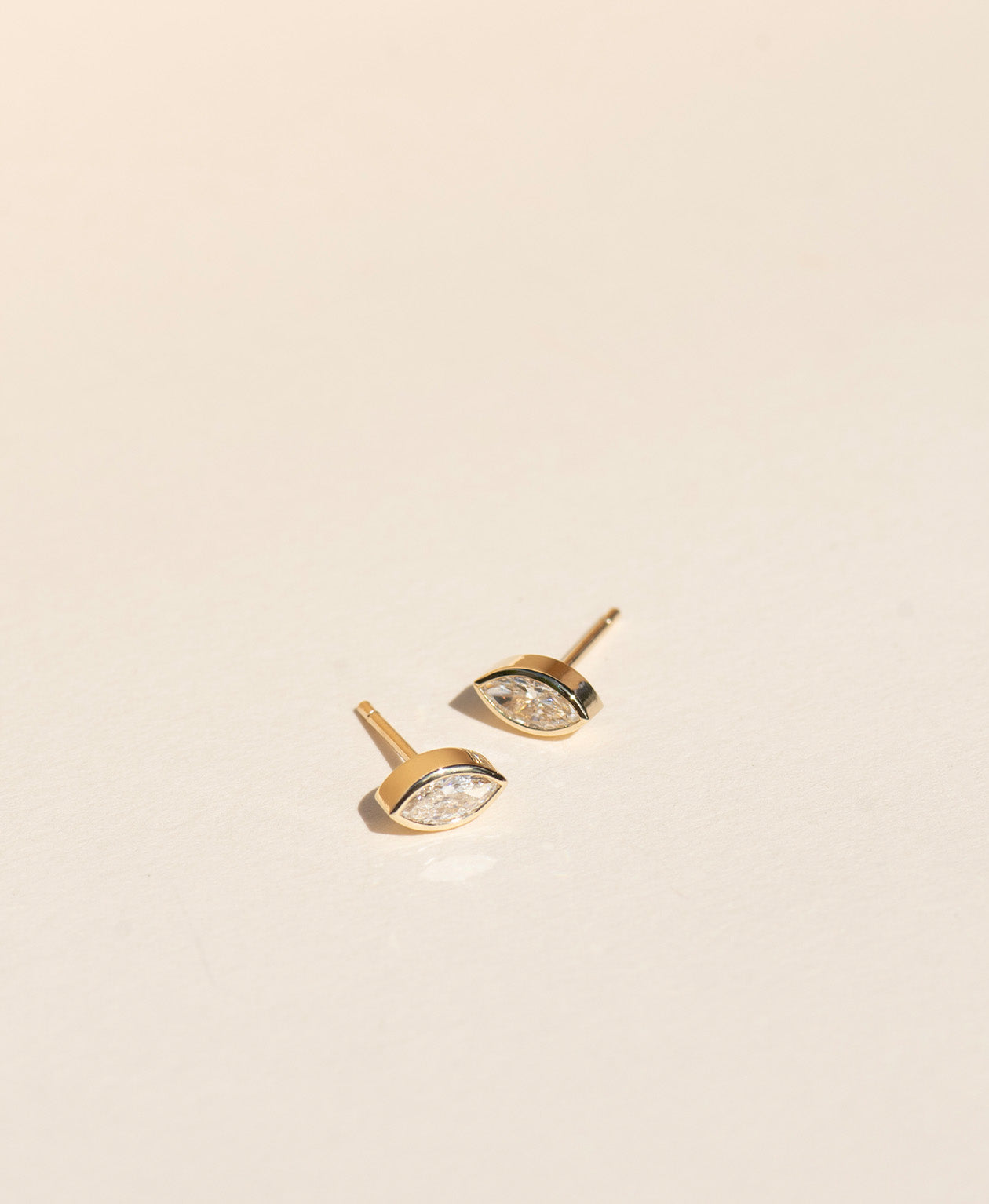 Mon Petit Studs - 9k yellow Gold, Lab Grown Diamond