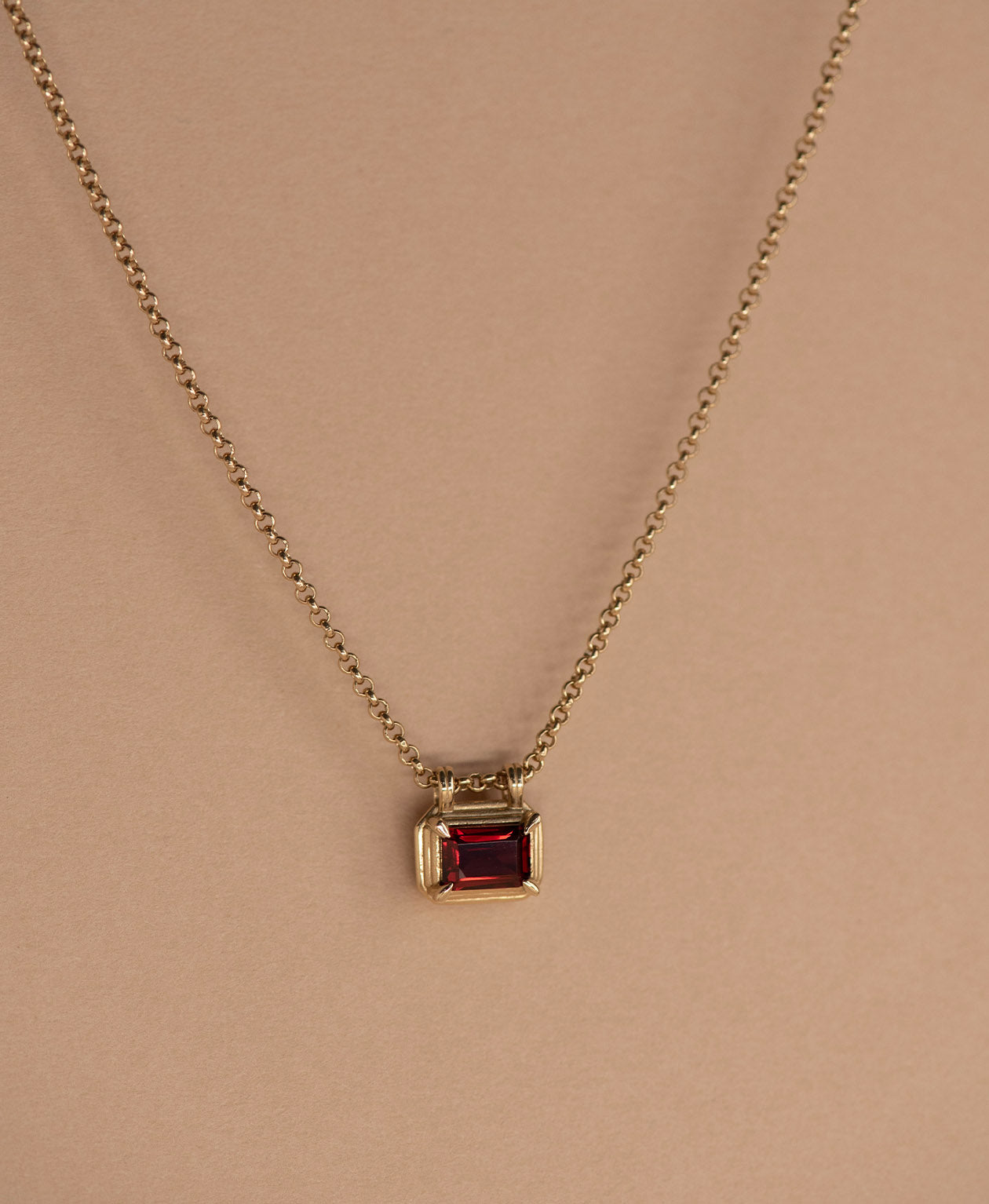 Naia Necklace - 22k Gold Vermeil, Rhodolite Garnet