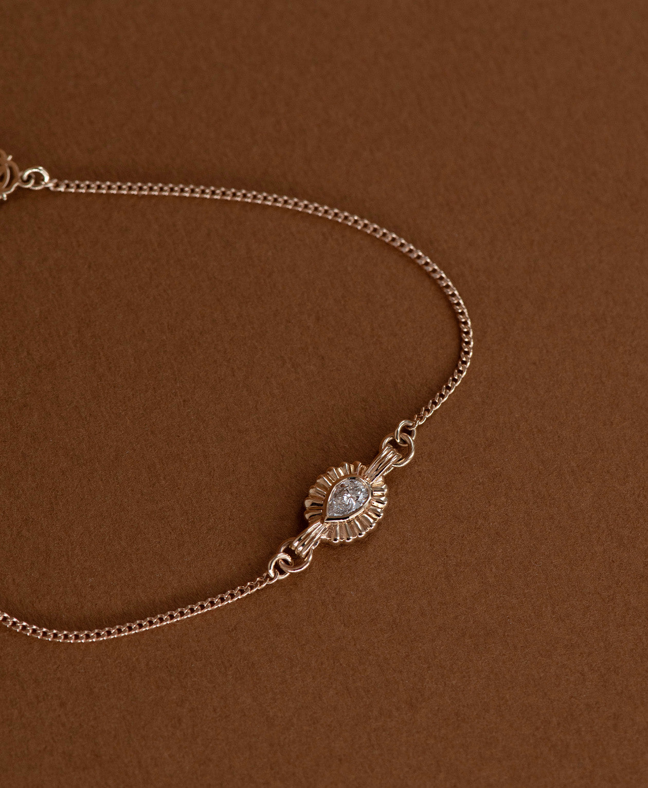 Odette Bracelet - 9k Yellow Gold, Pear Lab Grown Diamond