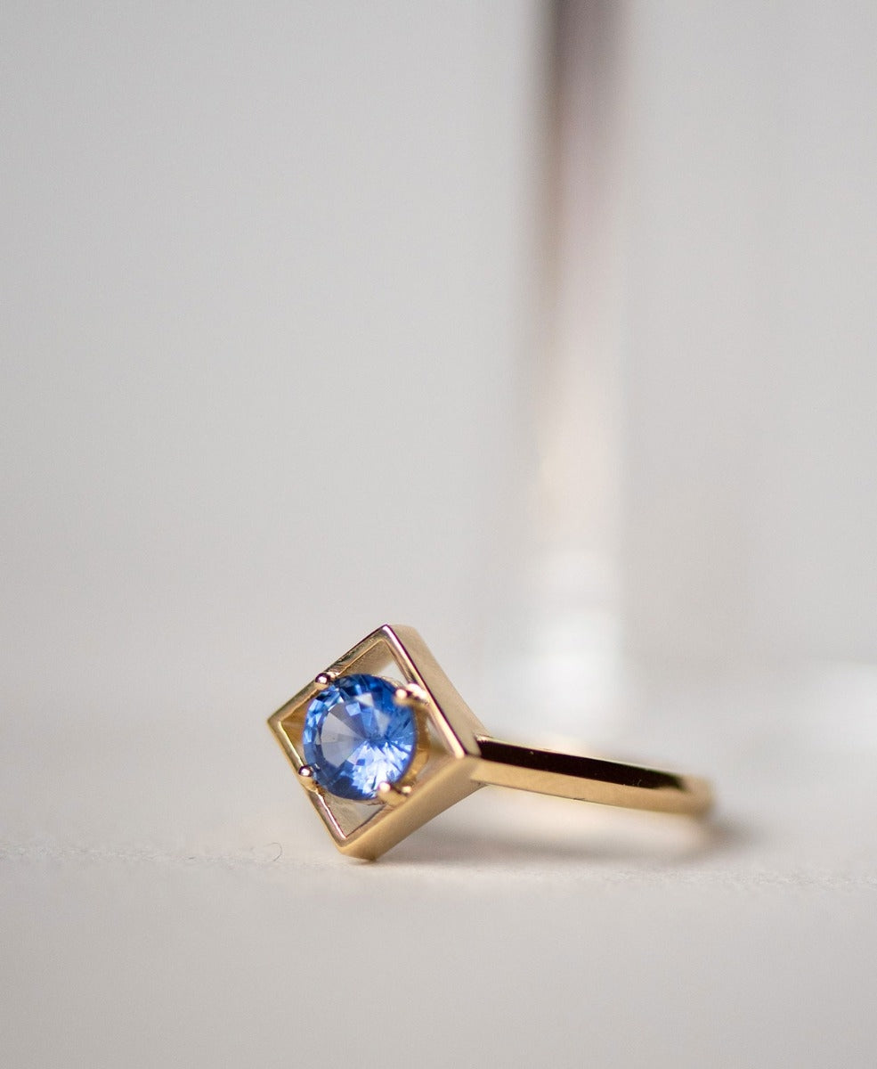 Freya Engagement Ring - 18k Yellow Gold, Blue Sapphire 0.75 Carat