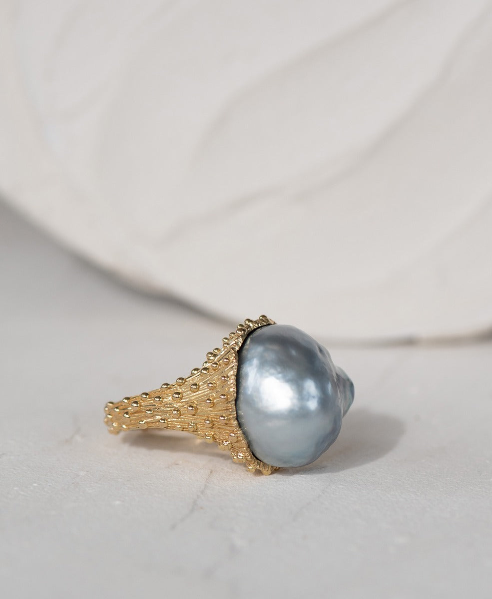 One of a Kind 309 - 18k Yellow Gold, Pearl